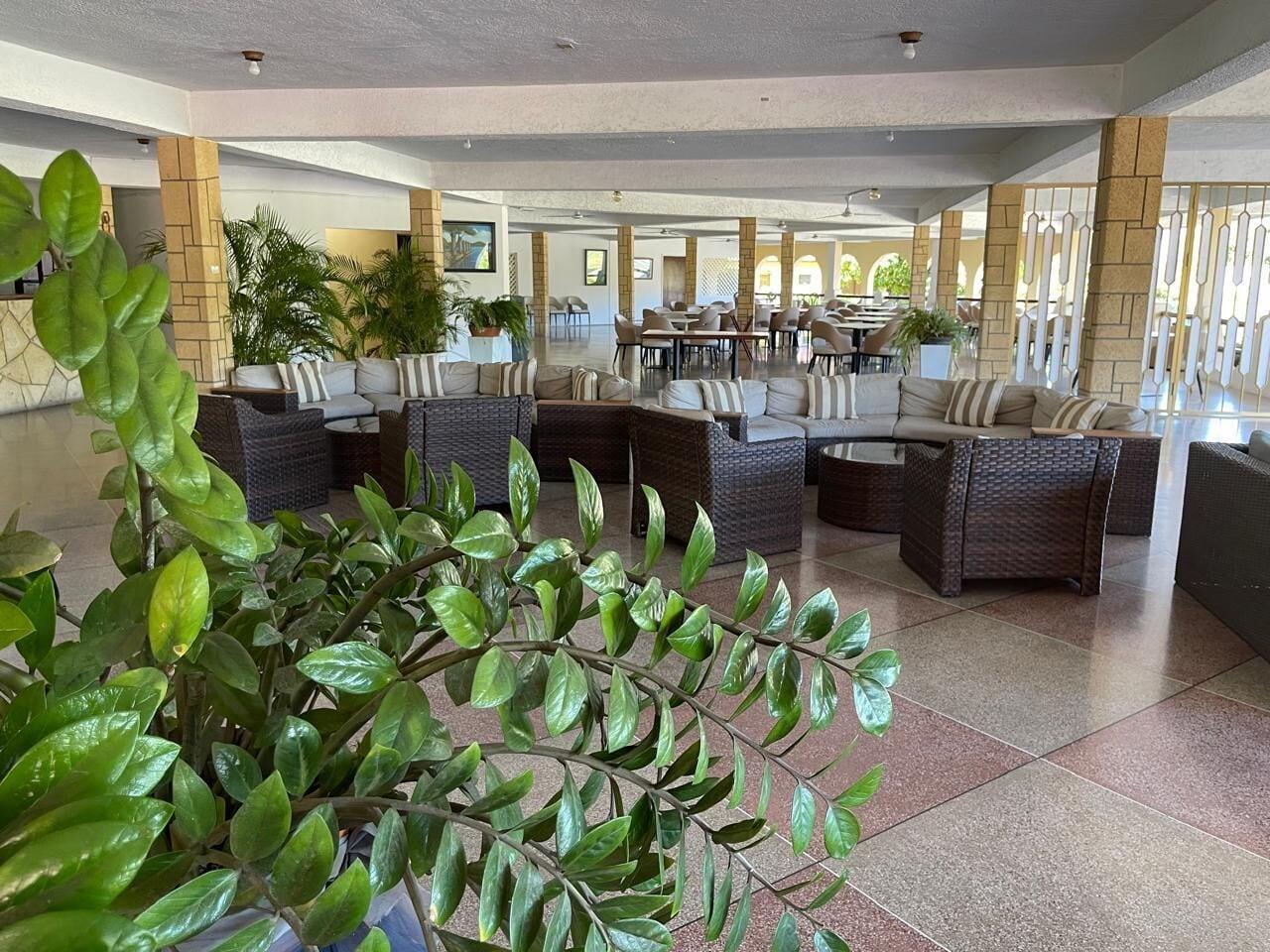 Vista Lobby Cortsland Hotel