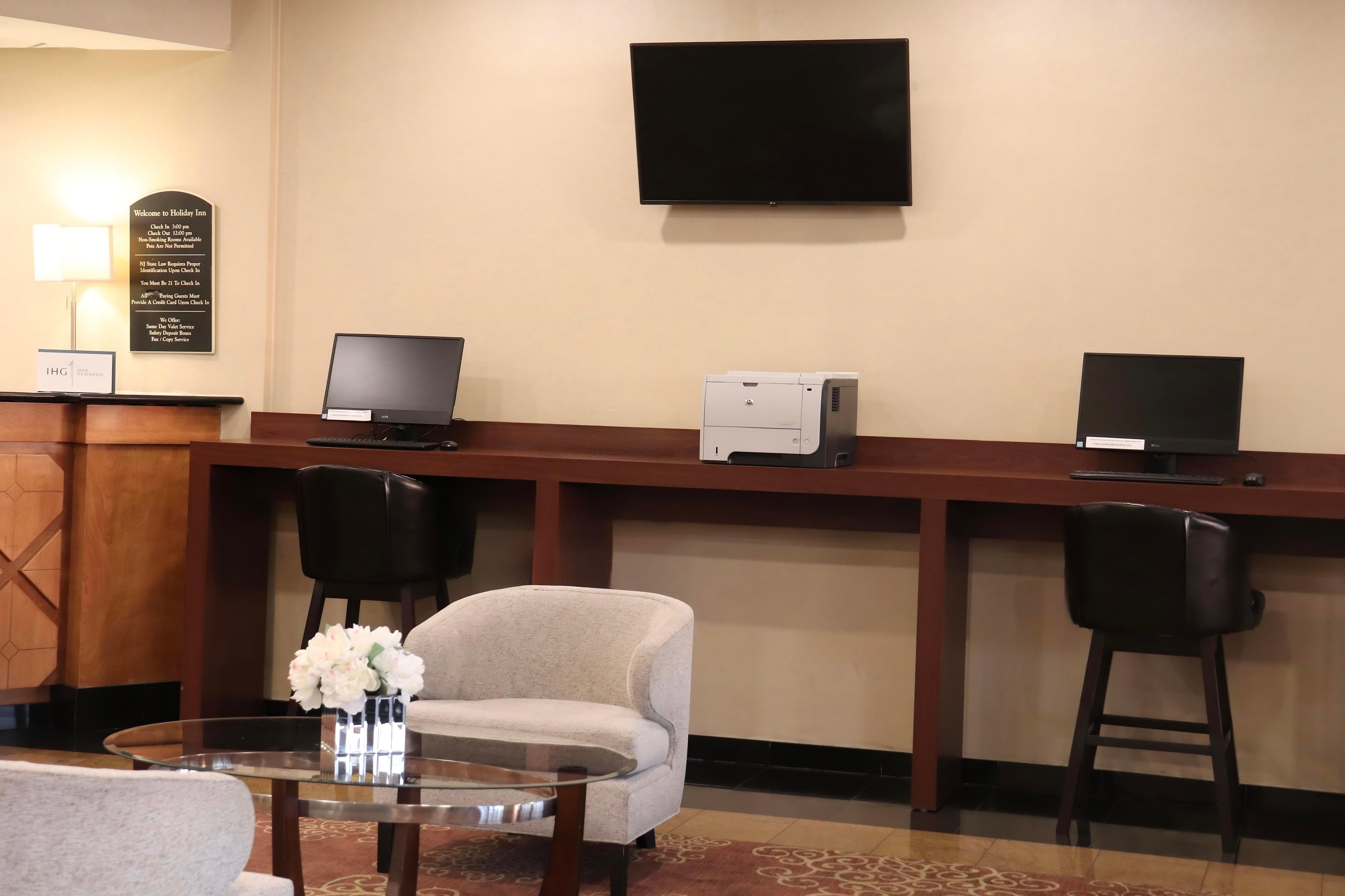 Vista Lobby Holiday Inn South Plainfield-Piscataway by IHG