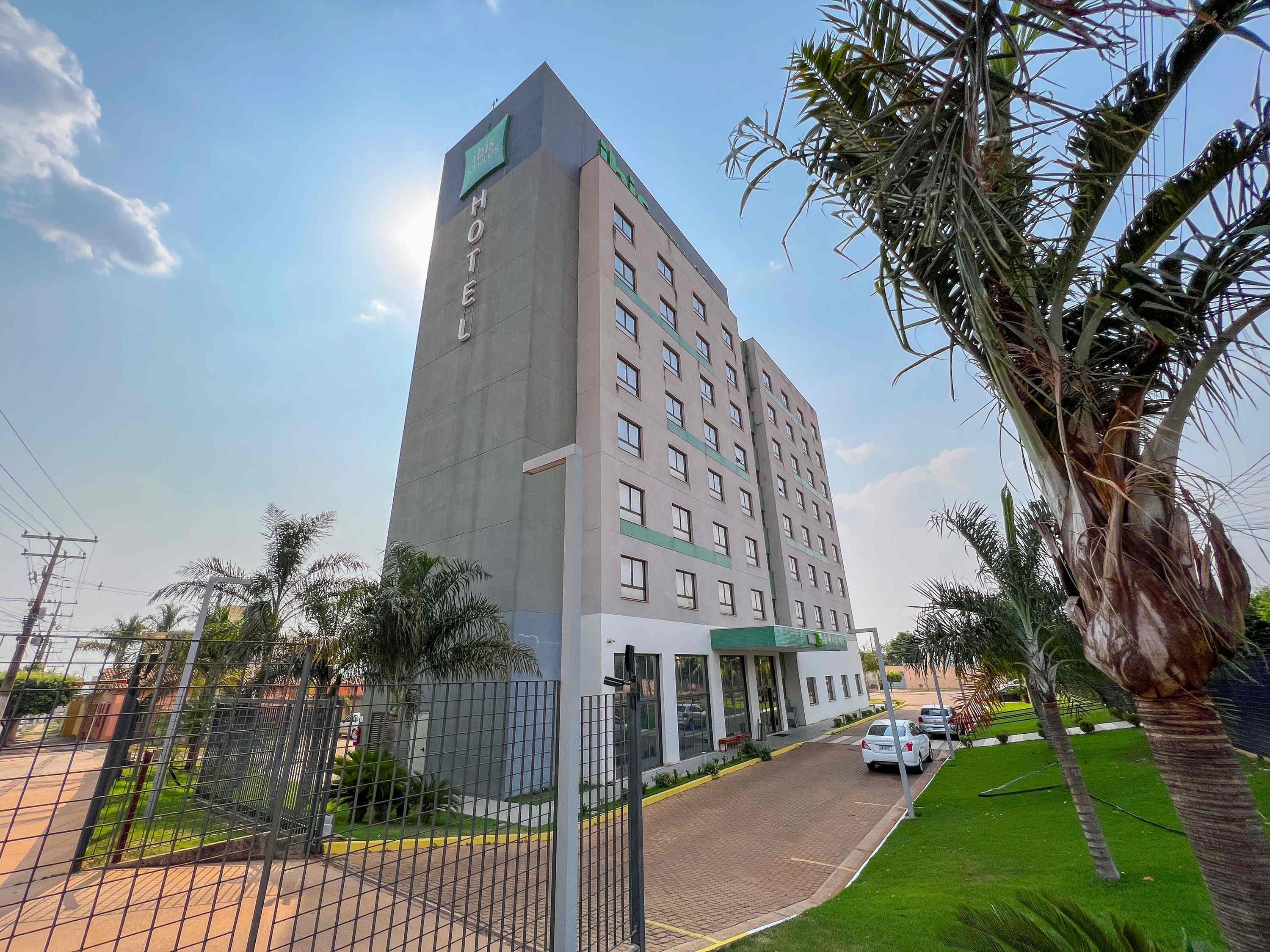 Vista Exterior Ibis Styles Rondonopolis