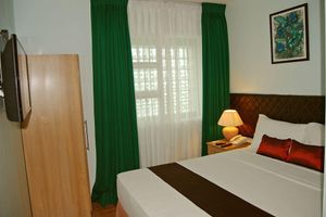 Alojamiento - Capitol Central Hotel and Suites