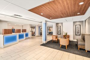 Alojamiento - Holiday Inn Express Ft. Lauderdale Cruise-Airport by IHG