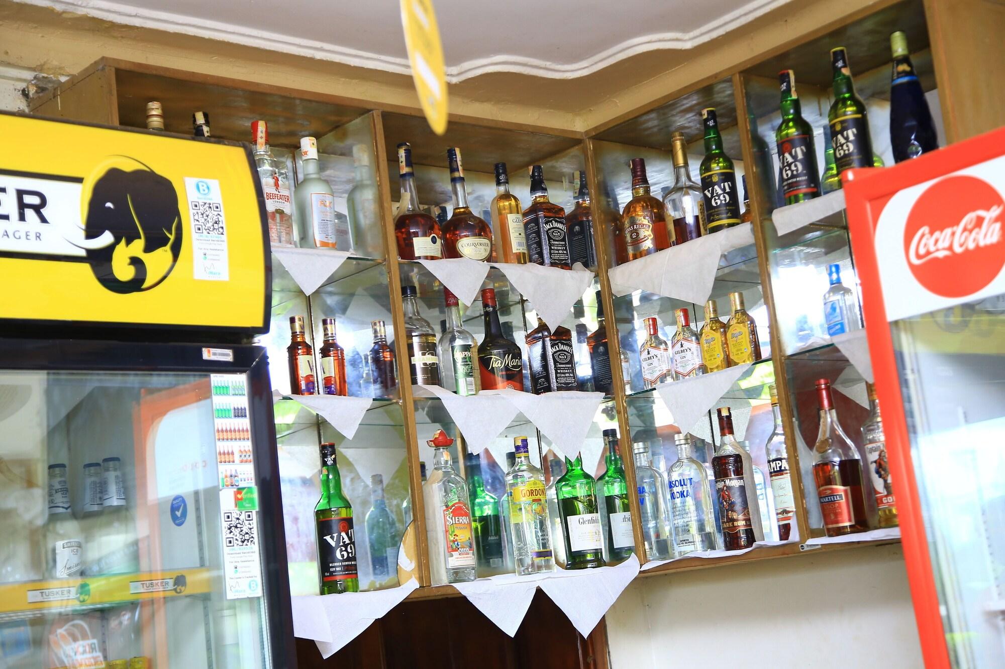 Bar/Salón GLORY SUMMIT HOTEL