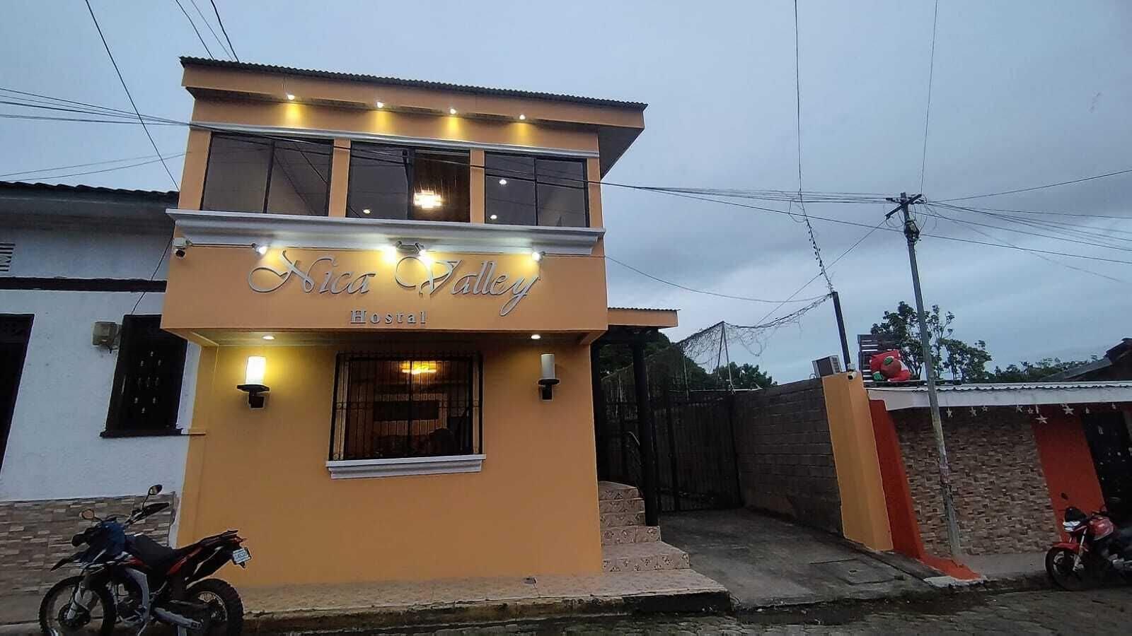 Vista Exterior Hotel Nica Valley