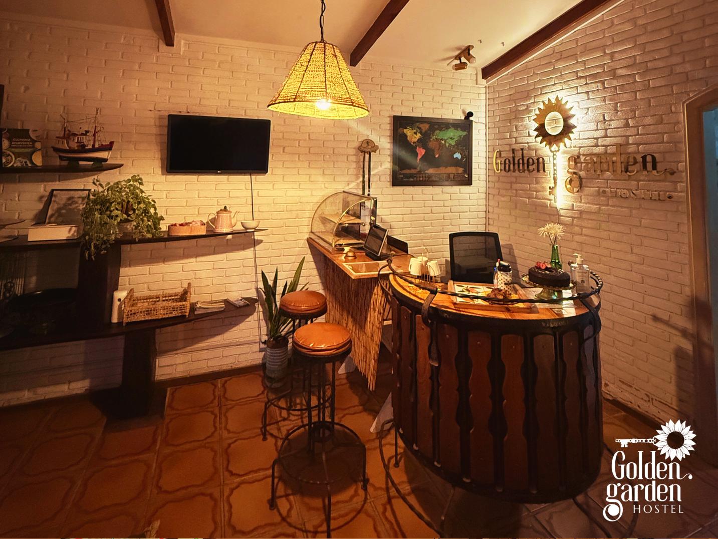 Vista Lobby GOLDEN GARDEN HOSTEL