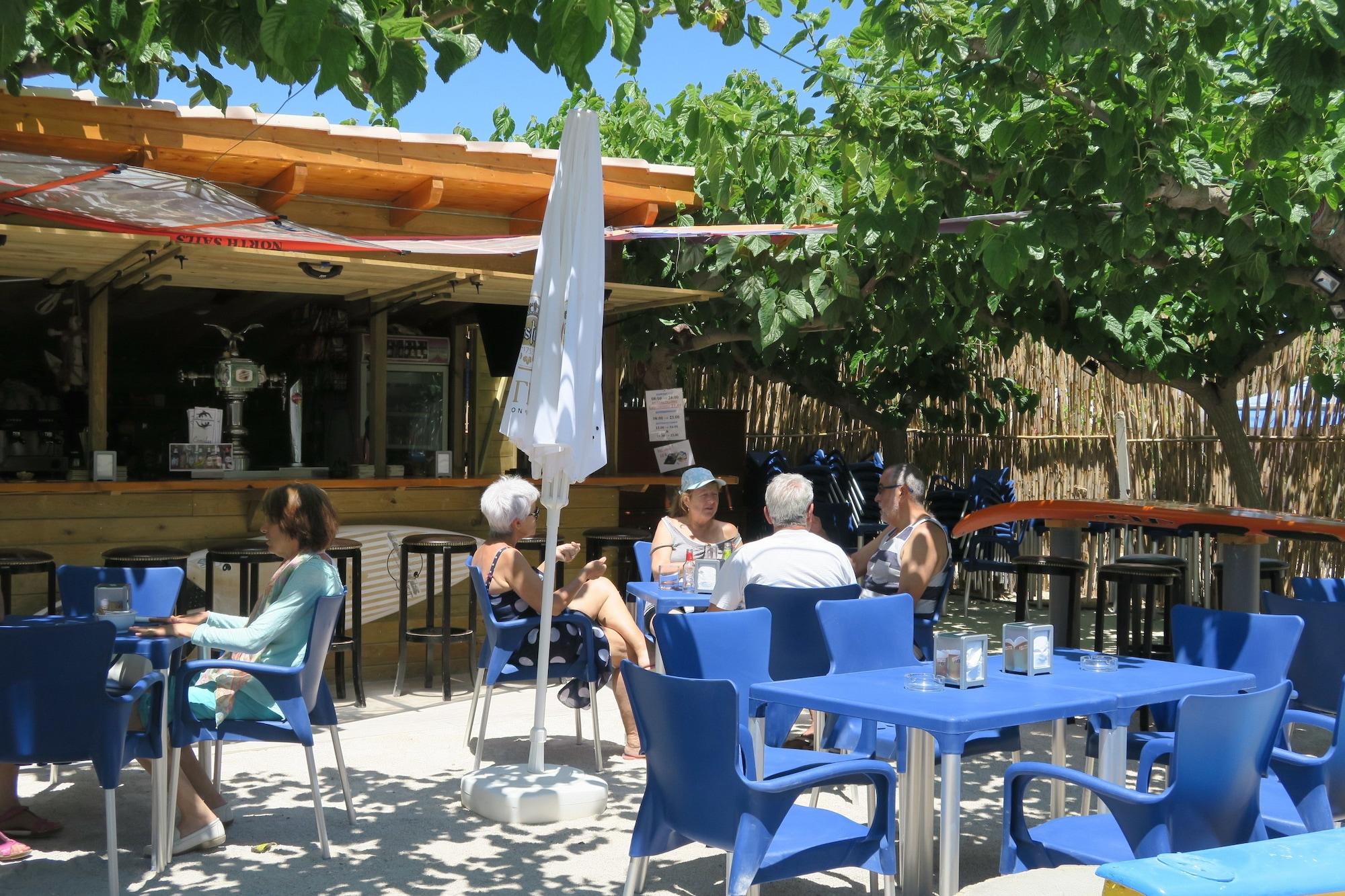 Bar/Salón Camping Azul