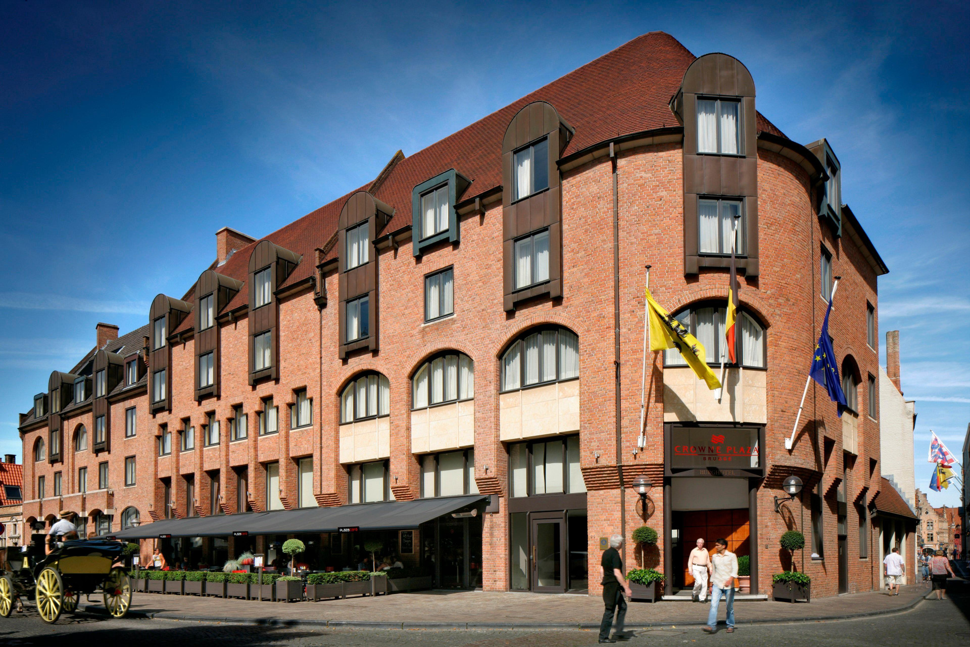 Vista Exterior Crowne Plaza Bruges by IHG