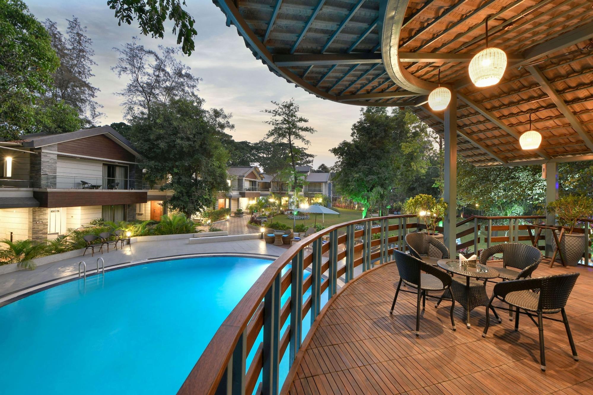 Vista Exterior Arova Woods Zinc Journey by The Fern