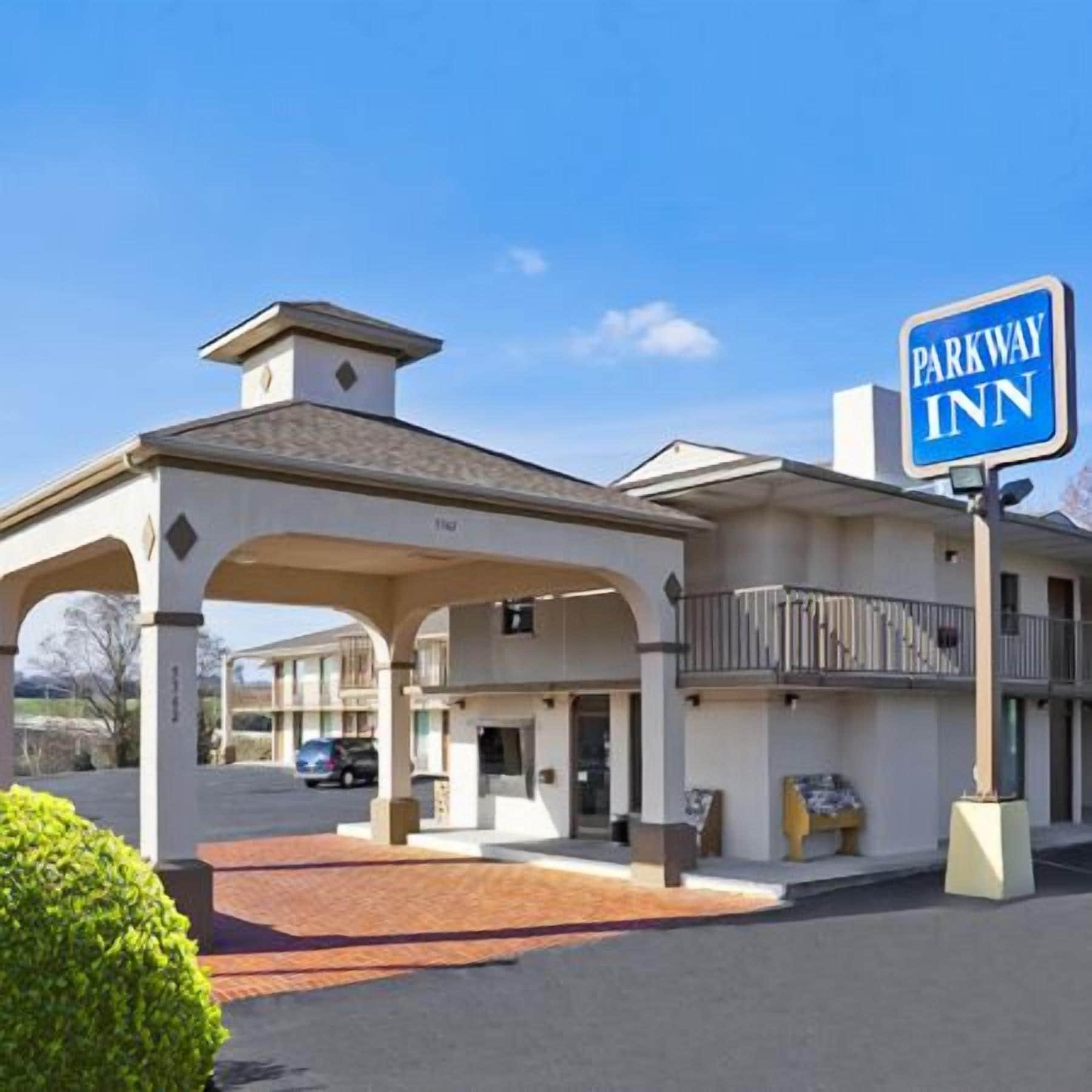 Varios Parkway Inn