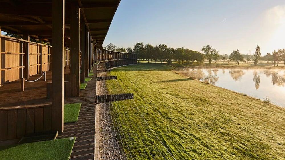 Campo de Golf Hotel Pullman Bordeaux Lac