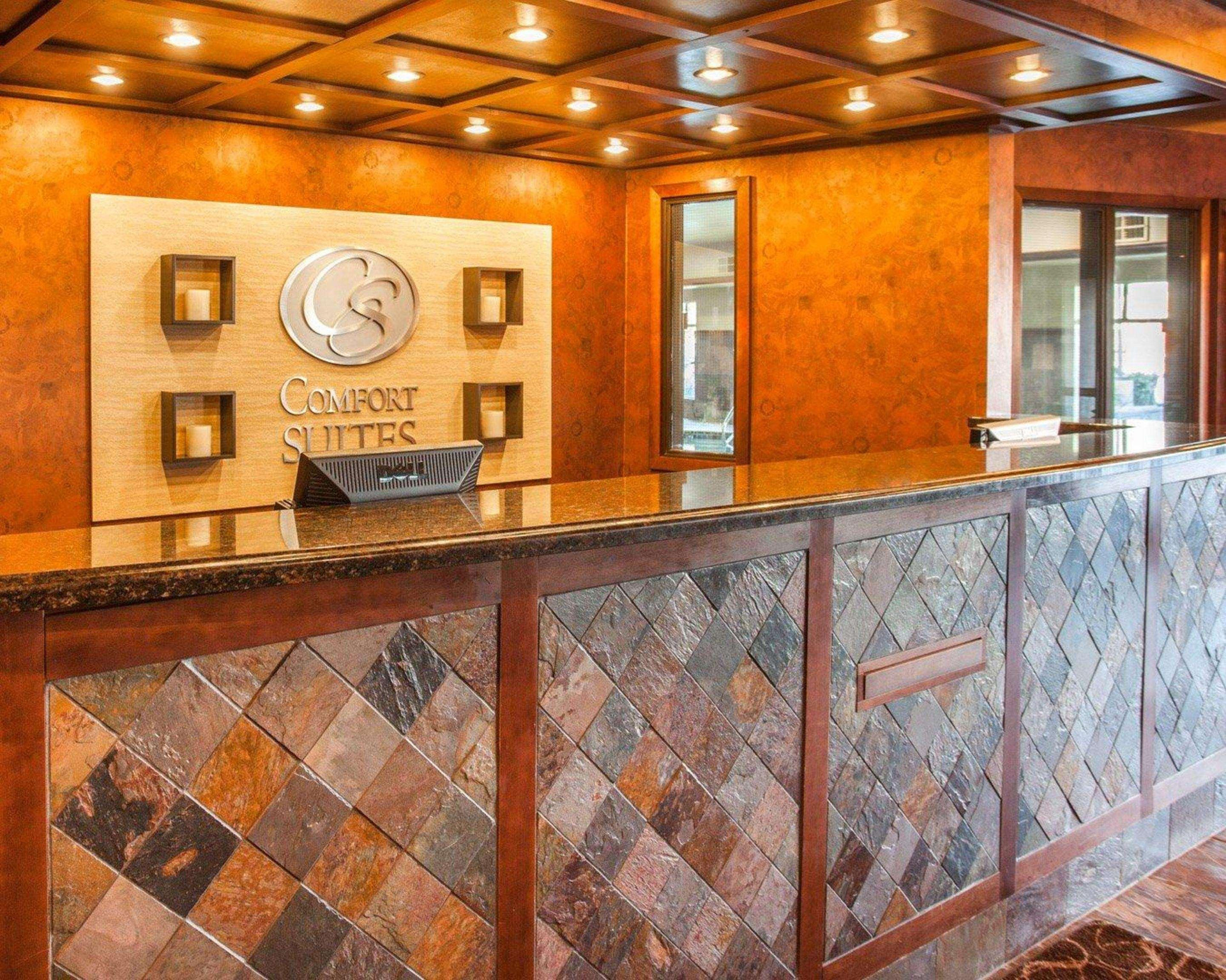 Vista Lobby Comfort Suites Moses Lake