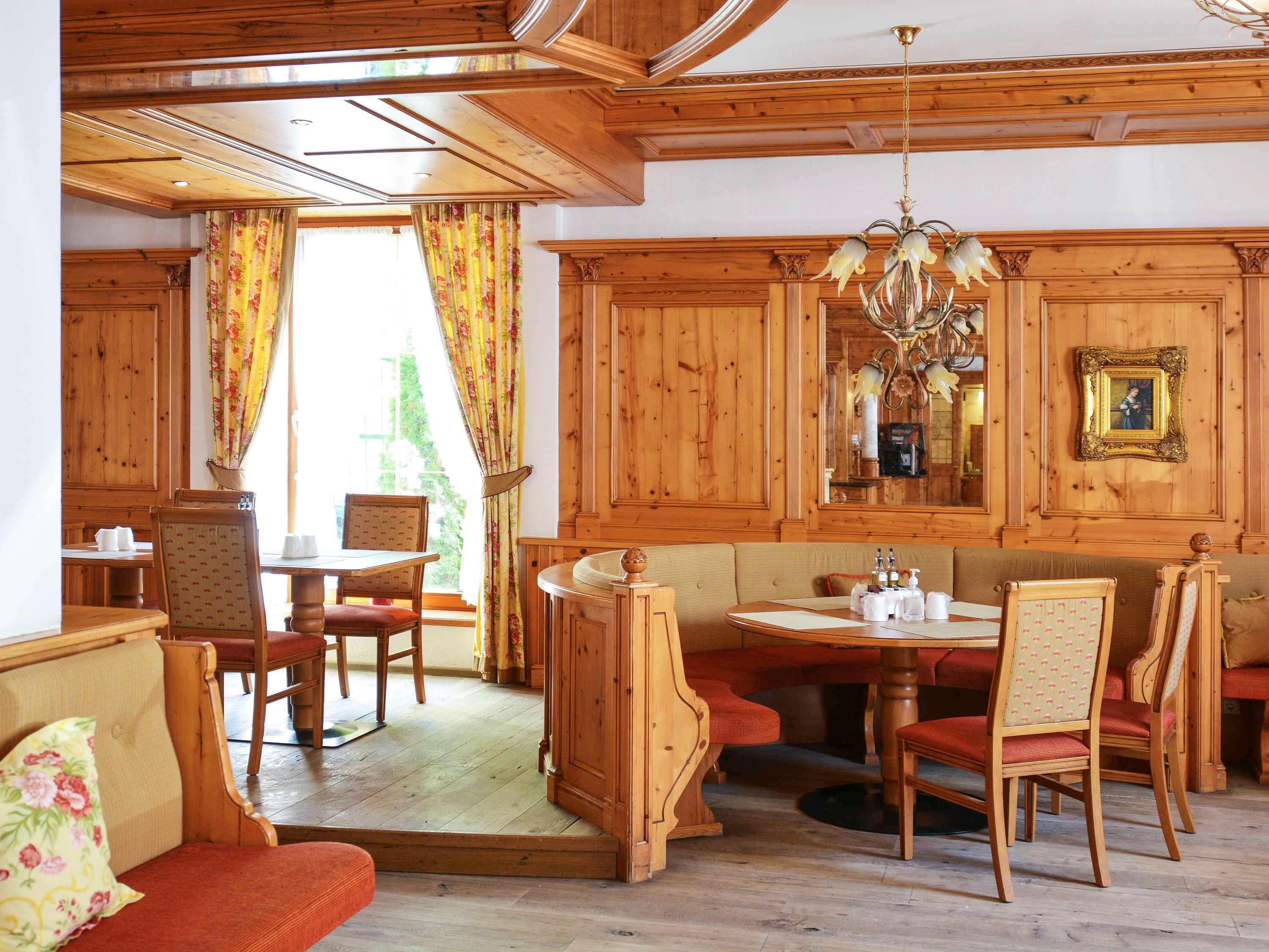 Restaurant Mercure Sighisoara Binderbubi - Hotel & Spa