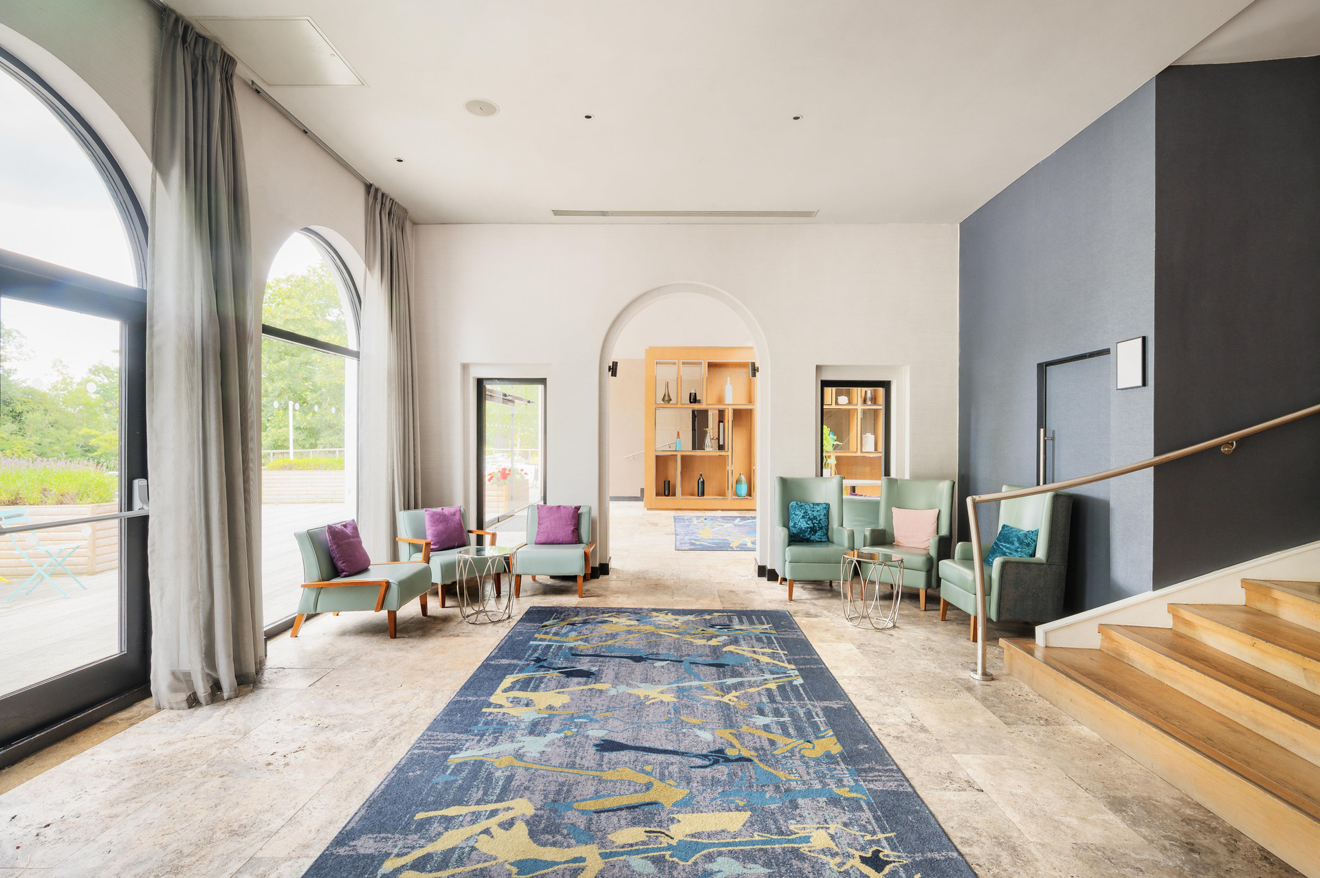 Vista Lobby Crowne Plaza Gerrards Cross