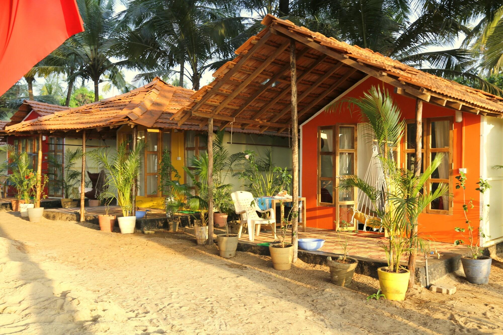 Vista Exterior Kranti Yoga Tradition