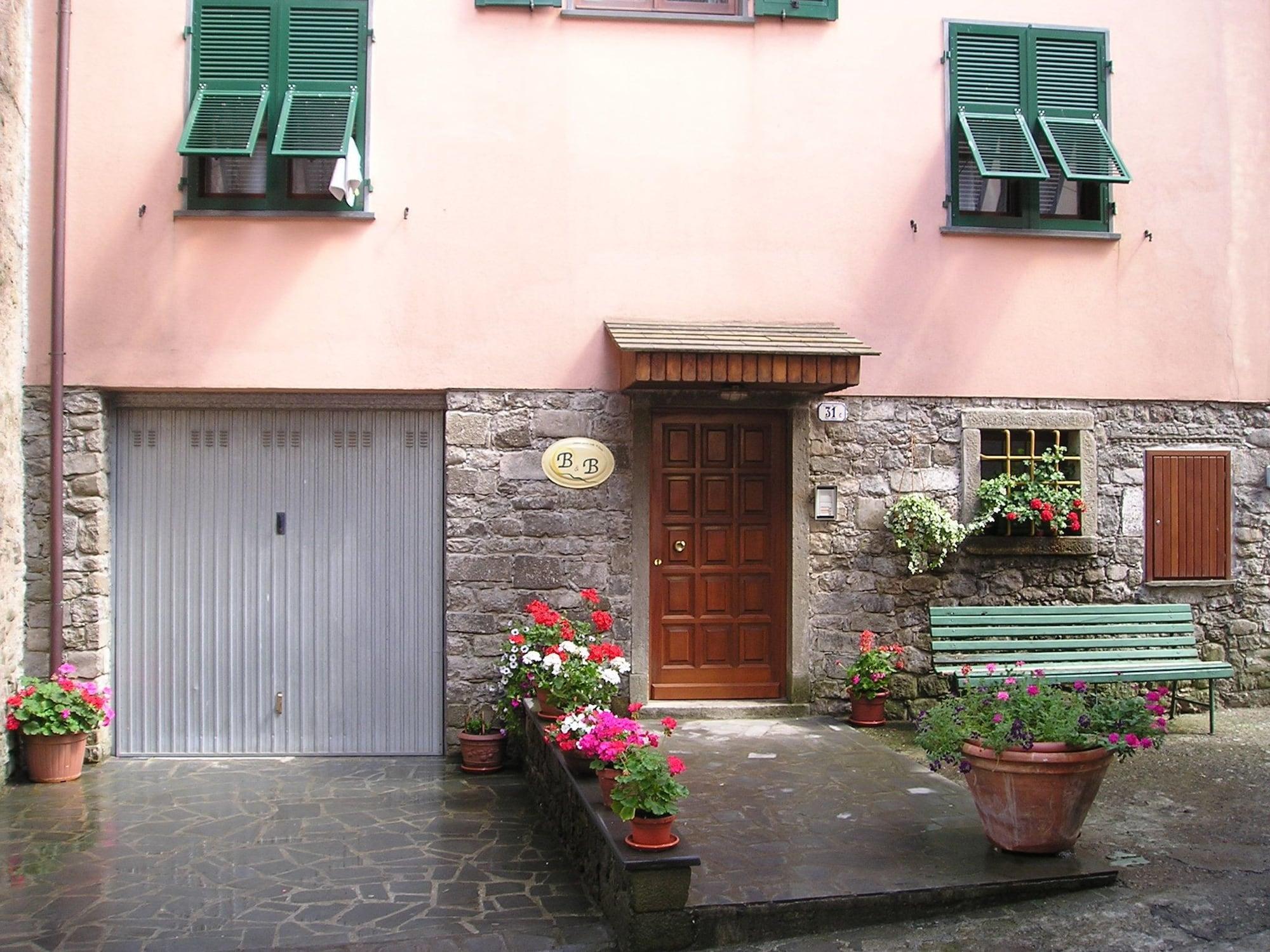 Vista Exterior Antica Porta delle Cinque Terre