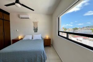 Alquiler Vacacional - Las Hadas: City Condo with Roof-Top Pool and View