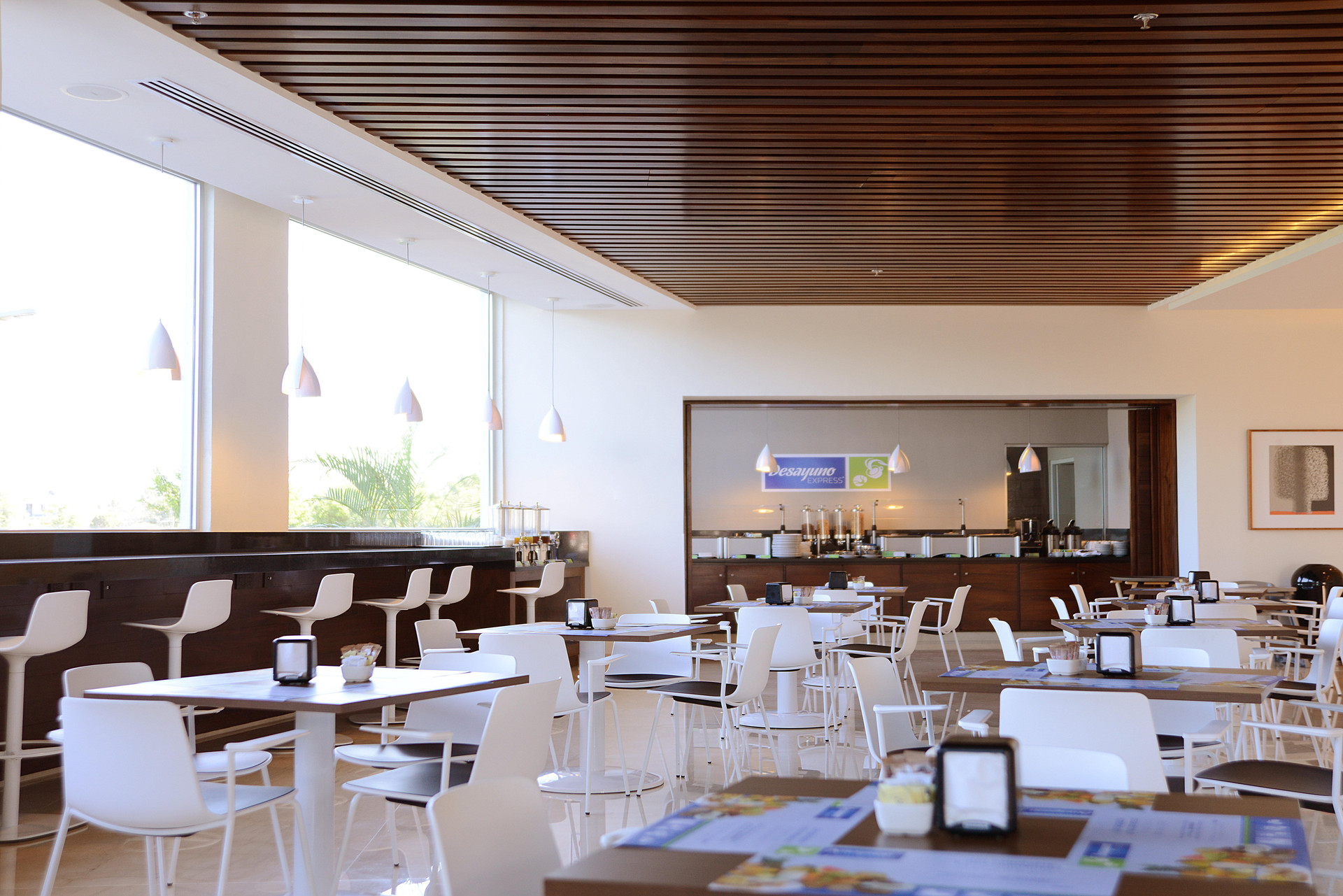 Restaurant Holiday Inn Express Puerto Vallarta by IHG