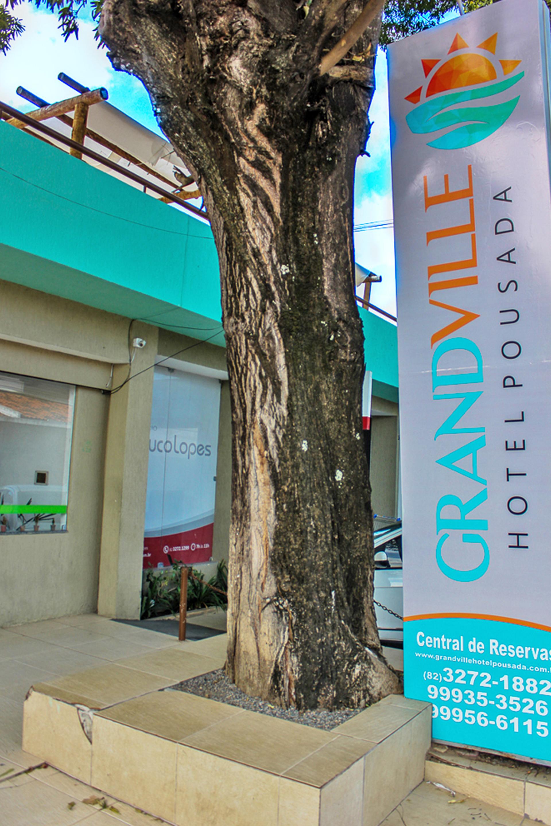 Vista Exterior Grandville Hotel Pousada