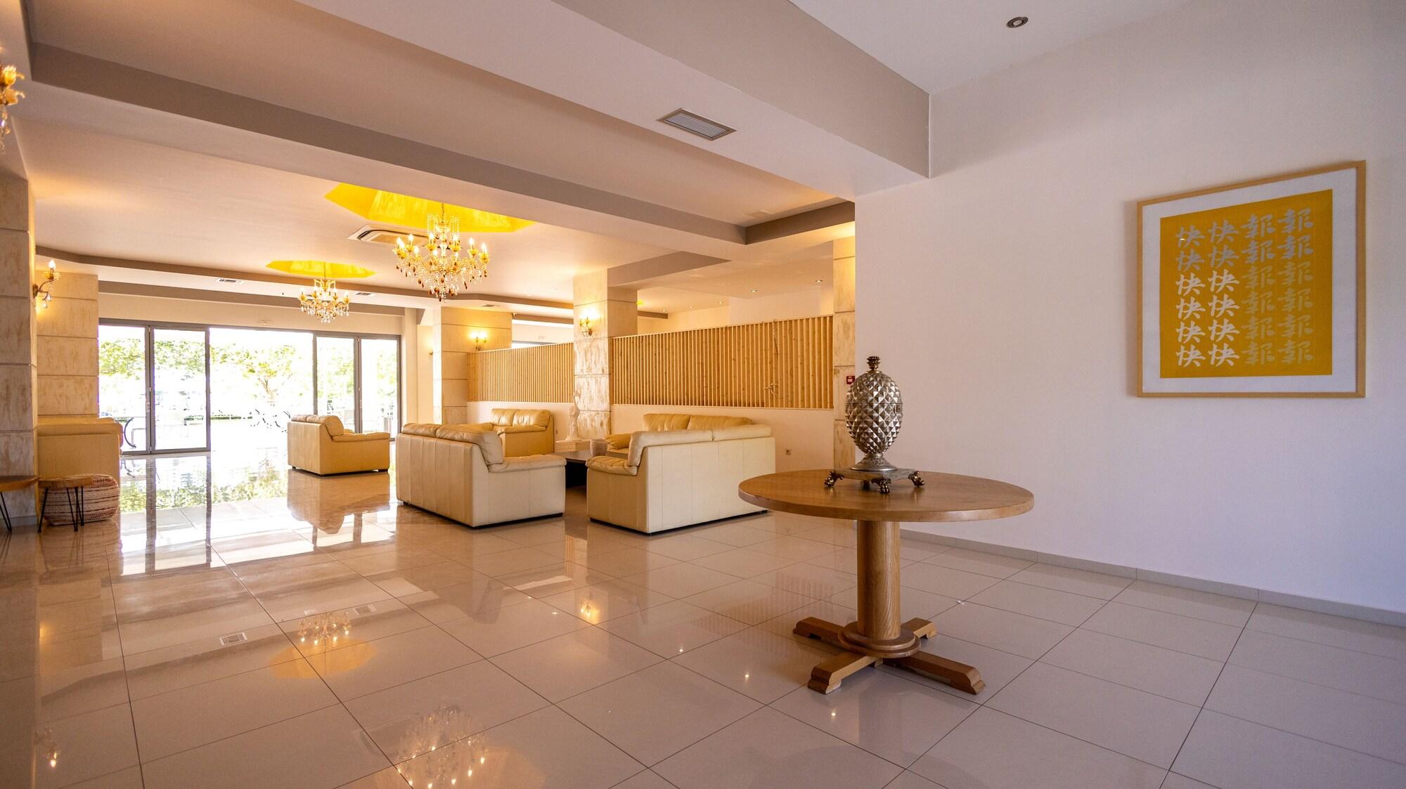 Vista Lobby Buka Sandy Beach