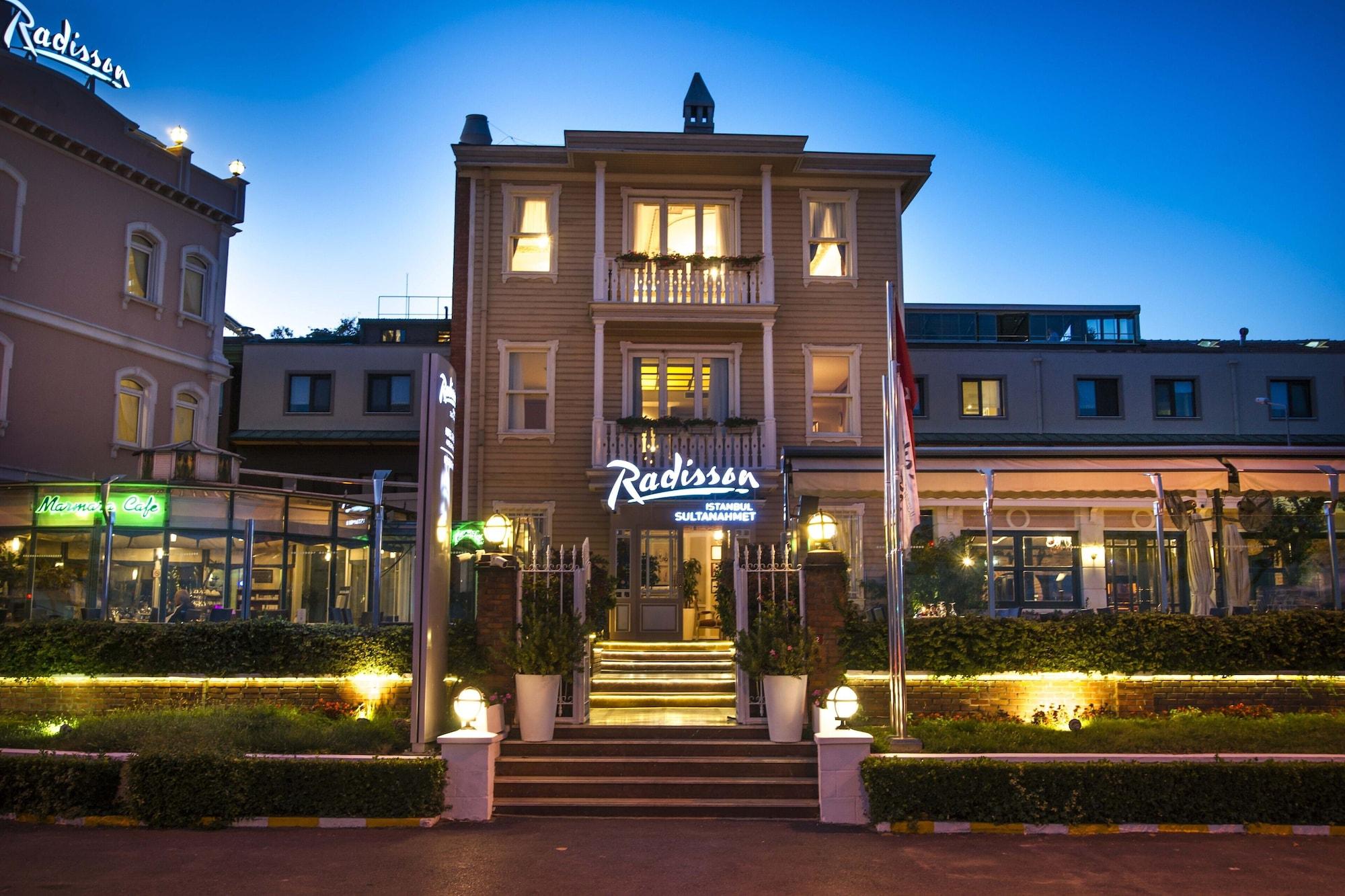 Vista Exterior Radisson Hotel Istanbul Sultanahmet