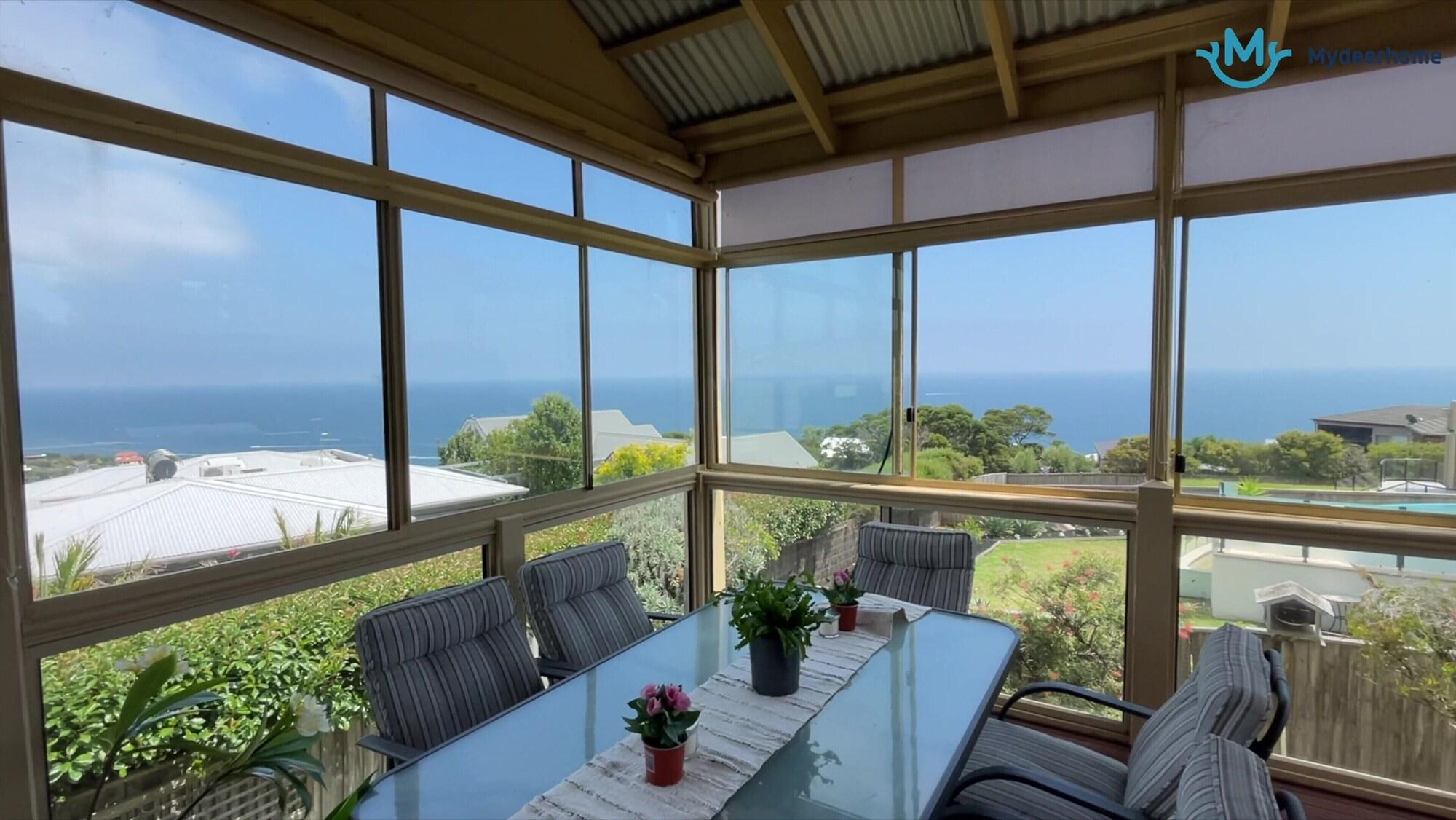 Equipamiento de Habitación Logooner ocean house walking to beach