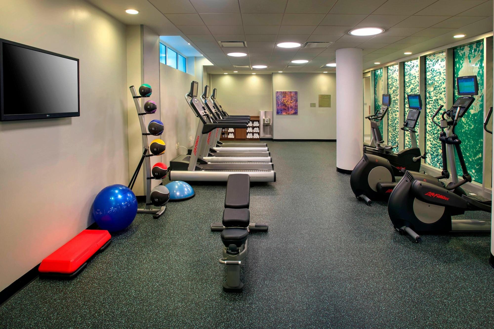 Gimnasio SpringHill Suites by Marriott New York Midtown Manhattan