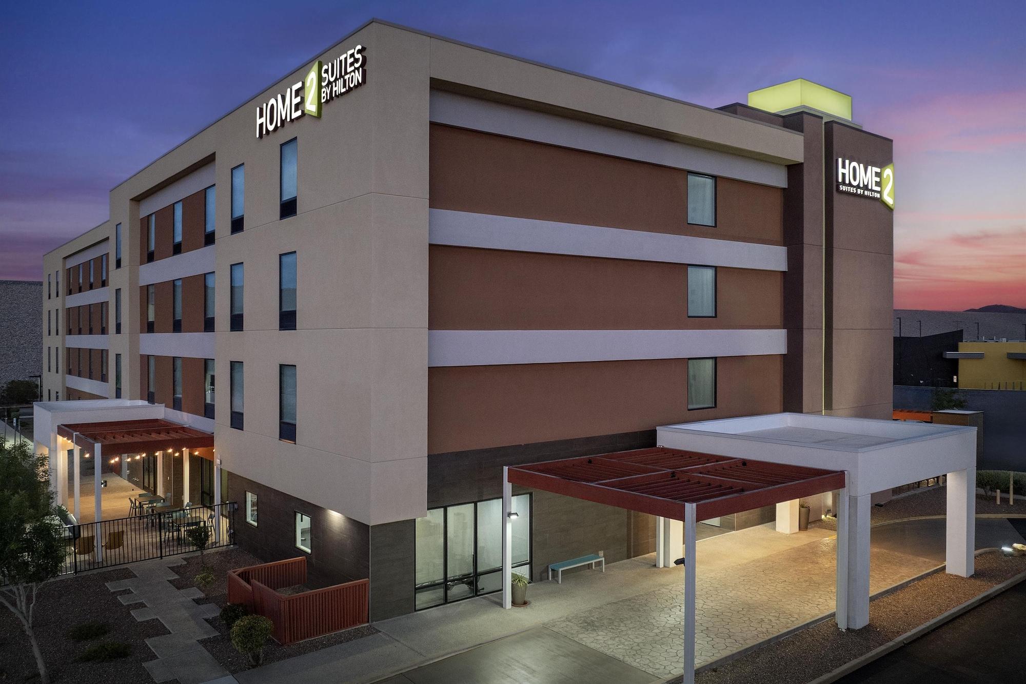 Vista Exterior Home2 Suites by Hilton Las Cruces