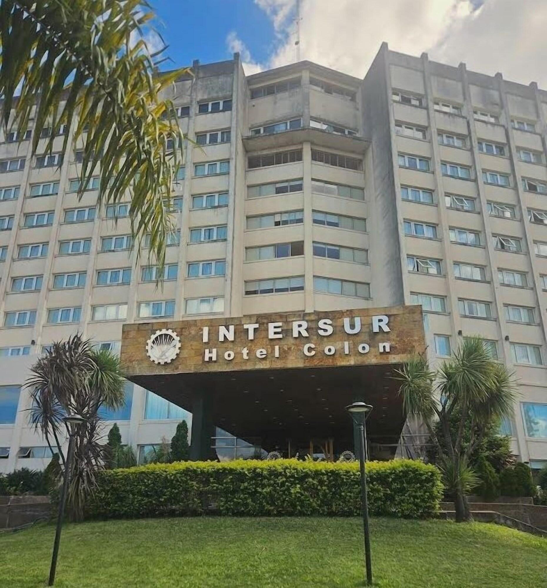 Vista Exterior Intersur Colon