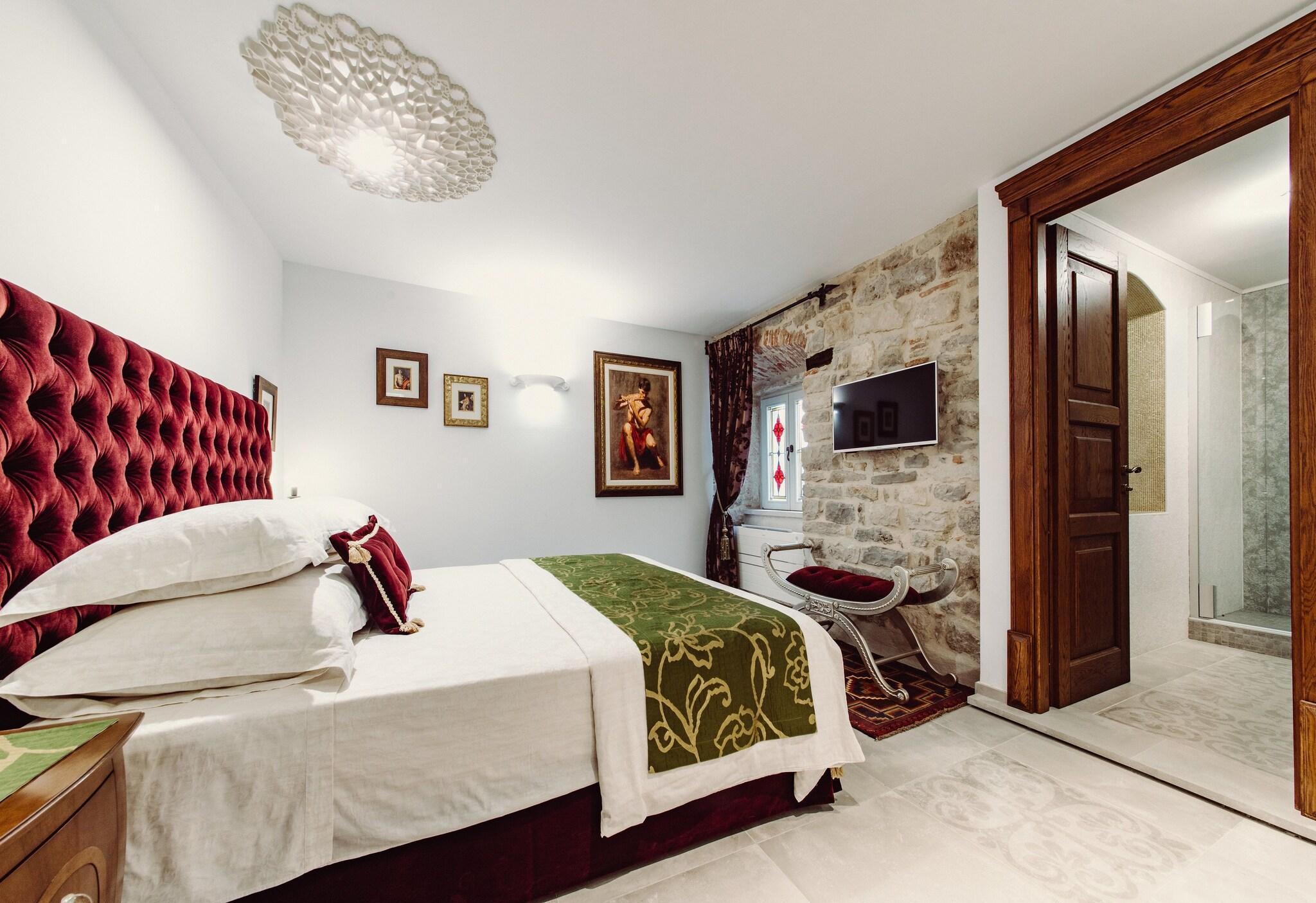 Vista Lobby Villa Nepos Hotel