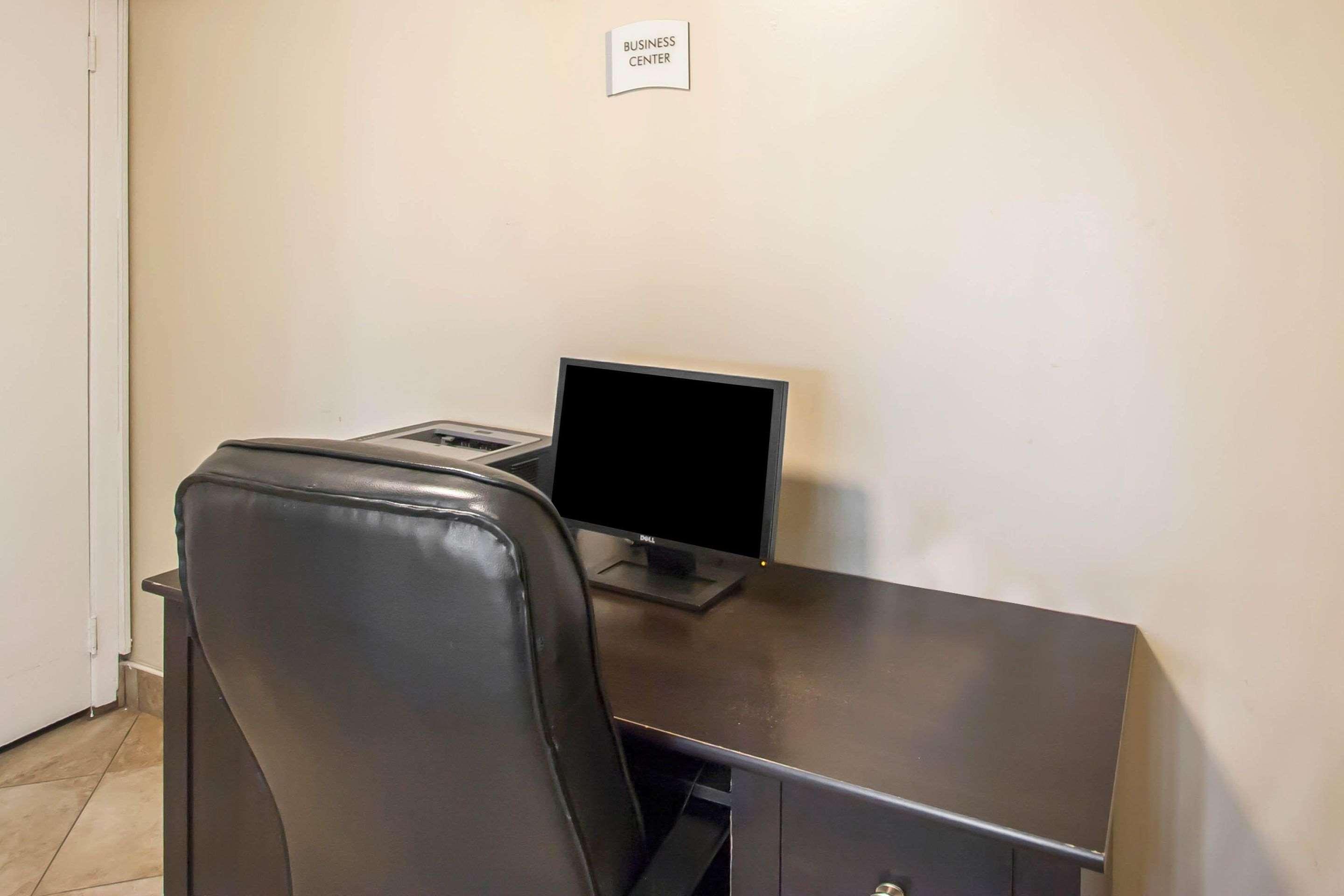 Centro de Negocios Econo Lodge