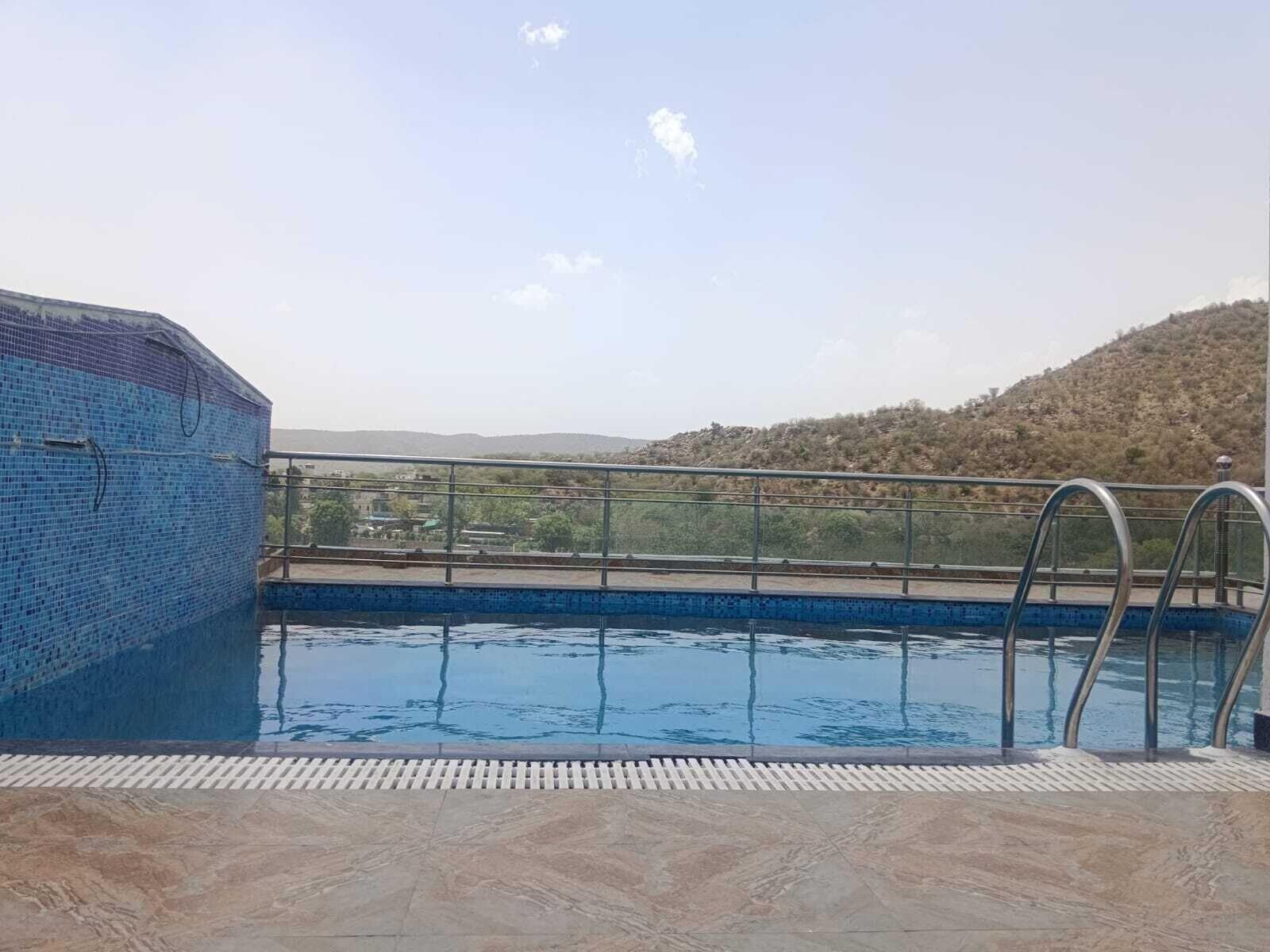 Varios HOTEL BIRLA PALACE
