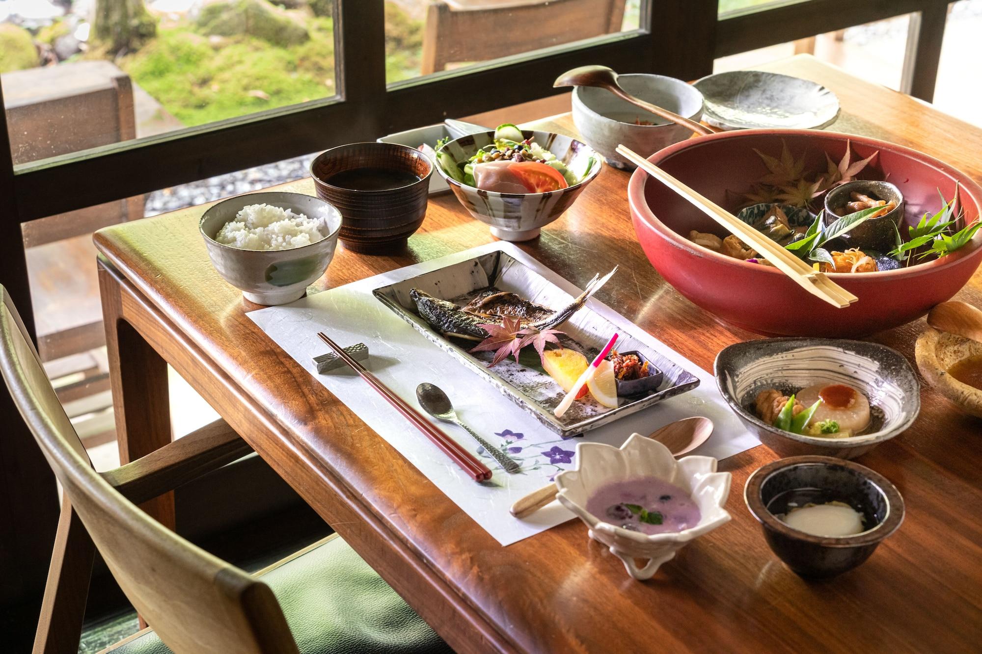 Restaurant Nihon No Ashitaba