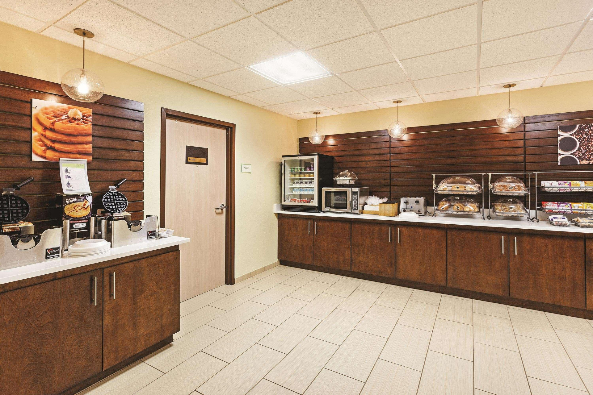 Restaurant La Quinta Inn & Suites By Wyndham Knoxville Airpor