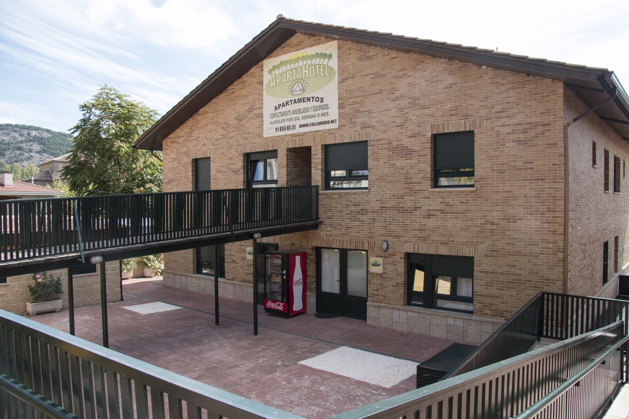 Vista Exterior ApartaHotel CollaRubio