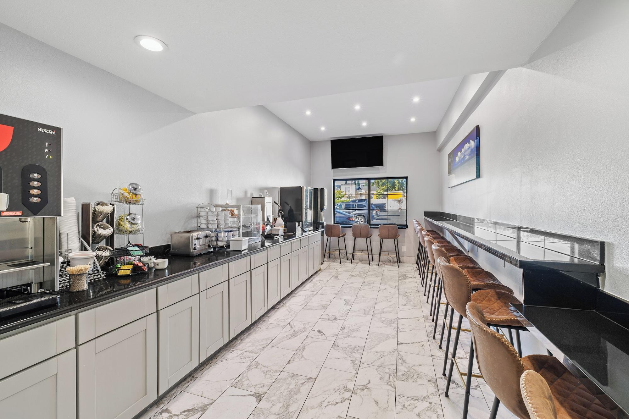 Restaurant Hotel Skye SFO