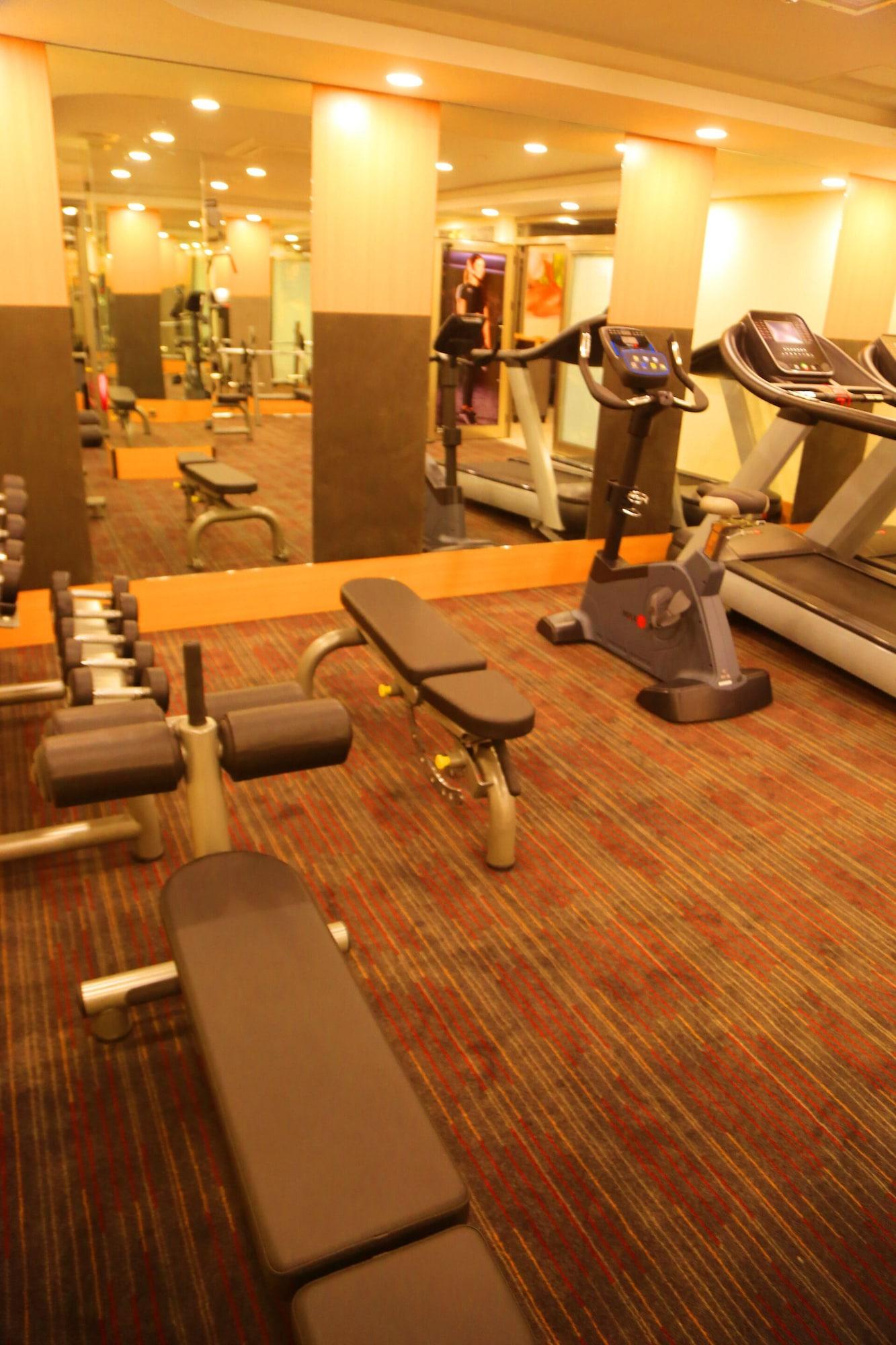 Gimnasio New Garden Hotel