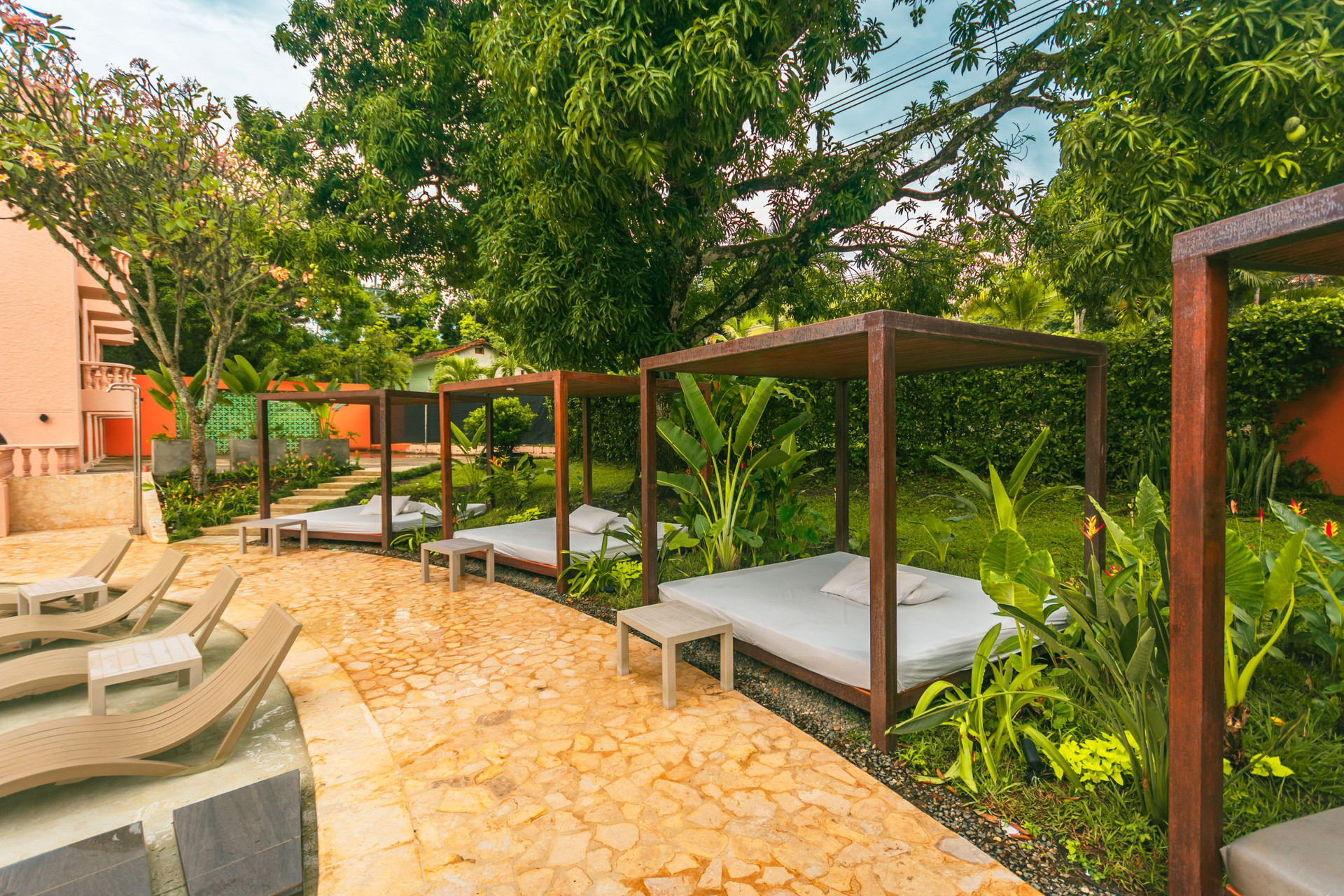 Comodidades del Alojamiento Del Trópico Hotel By GyC Hotels
