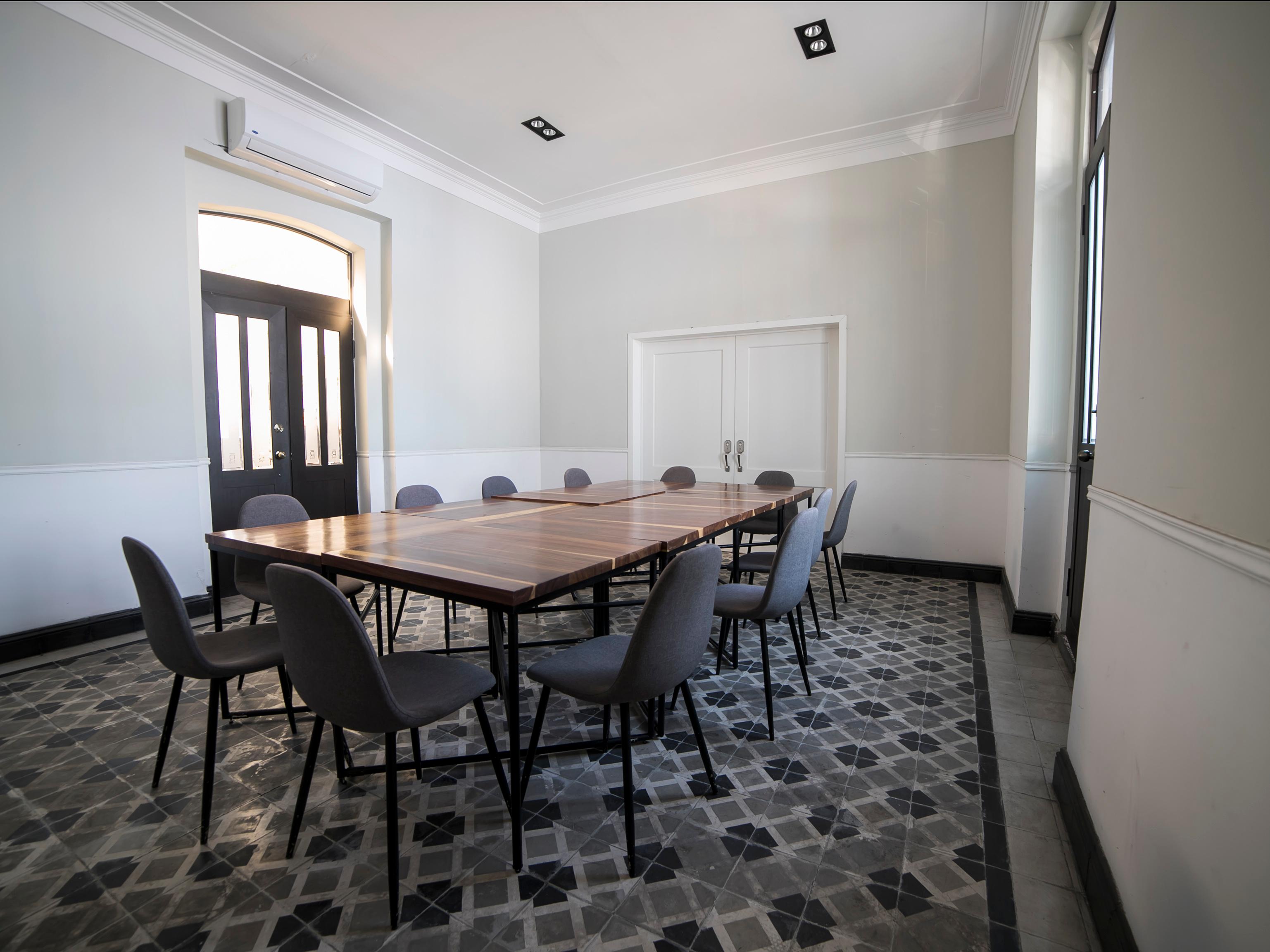 Centro de Negocios Hotel Business Real 500