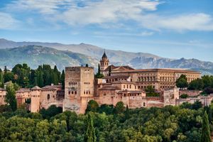 Actividad - Visita guiada en Inglés a la Alhambra y los palacios nazaríes