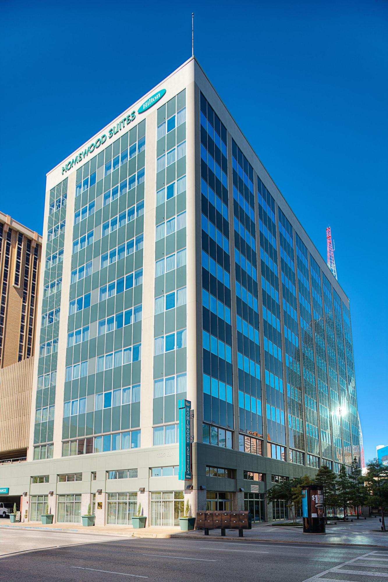 Vista Exterior Homewood Suites by Hilton Dallas Downtown, TX