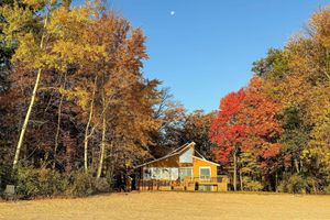 Alquiler Vacacional - Private Beach & Deck: Spacious Lake Michigan Home