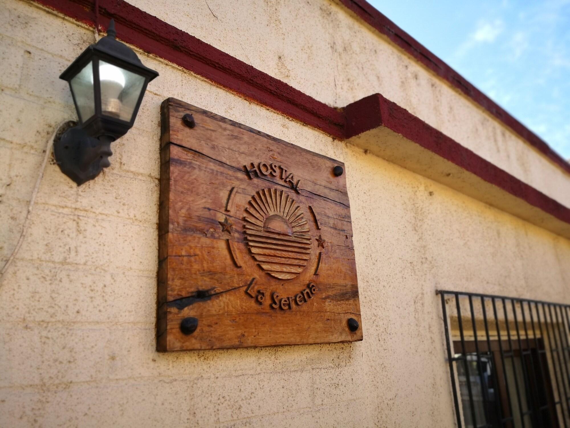 Vista Exterior Hostal La Serena