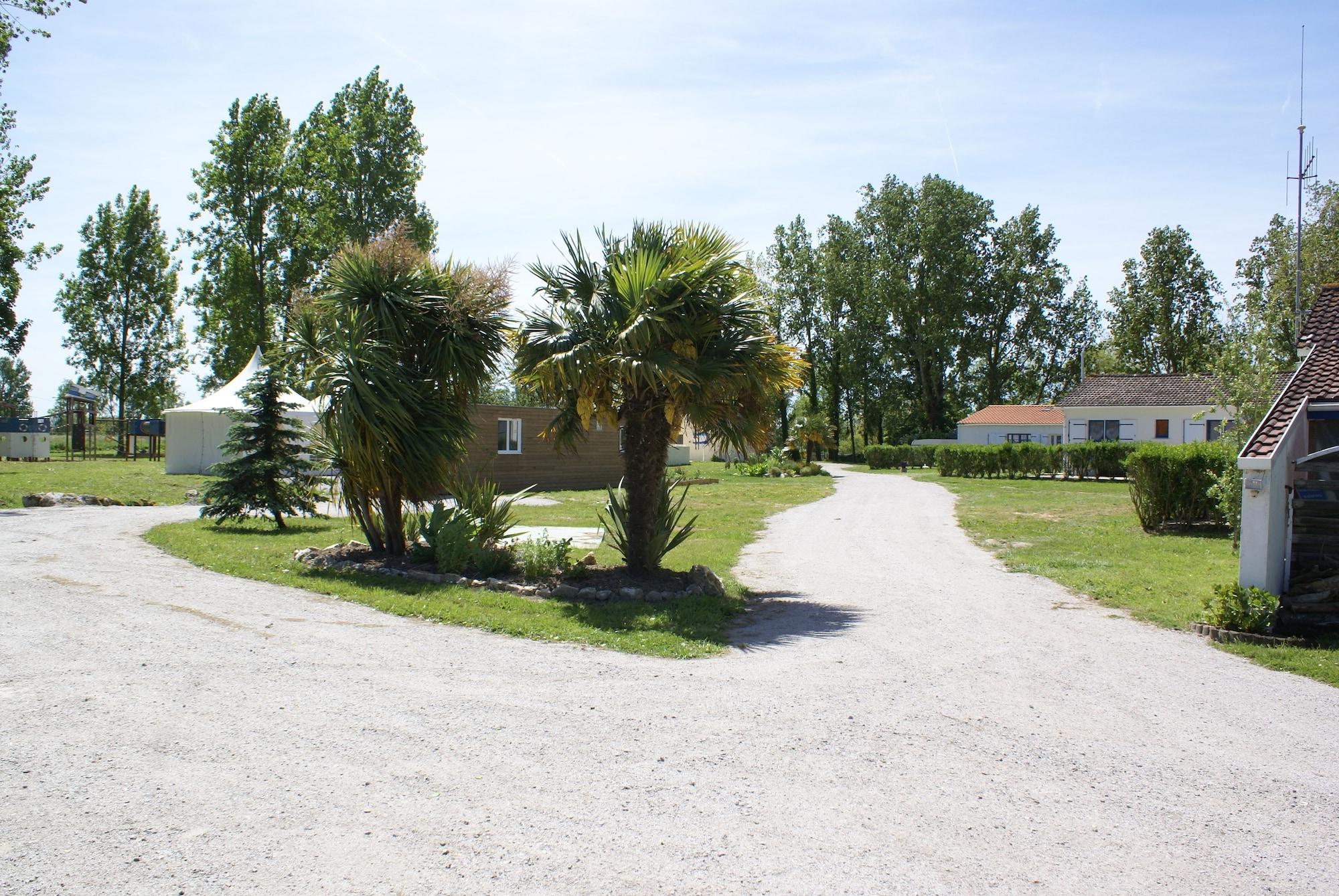 Vista Exterior Les Gites De Montmartre