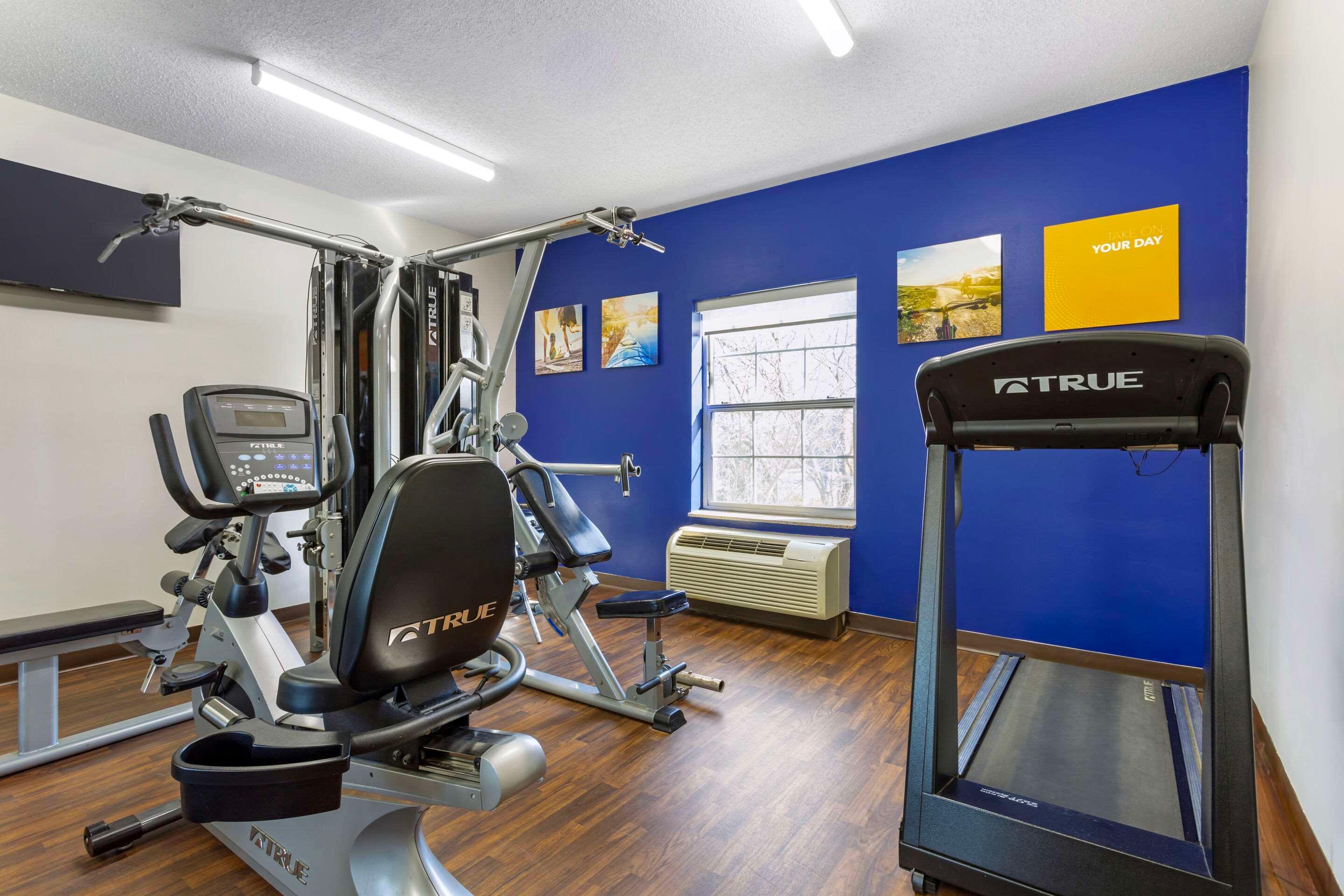 Gimnasio Comfort Suites East Brunswick - South River