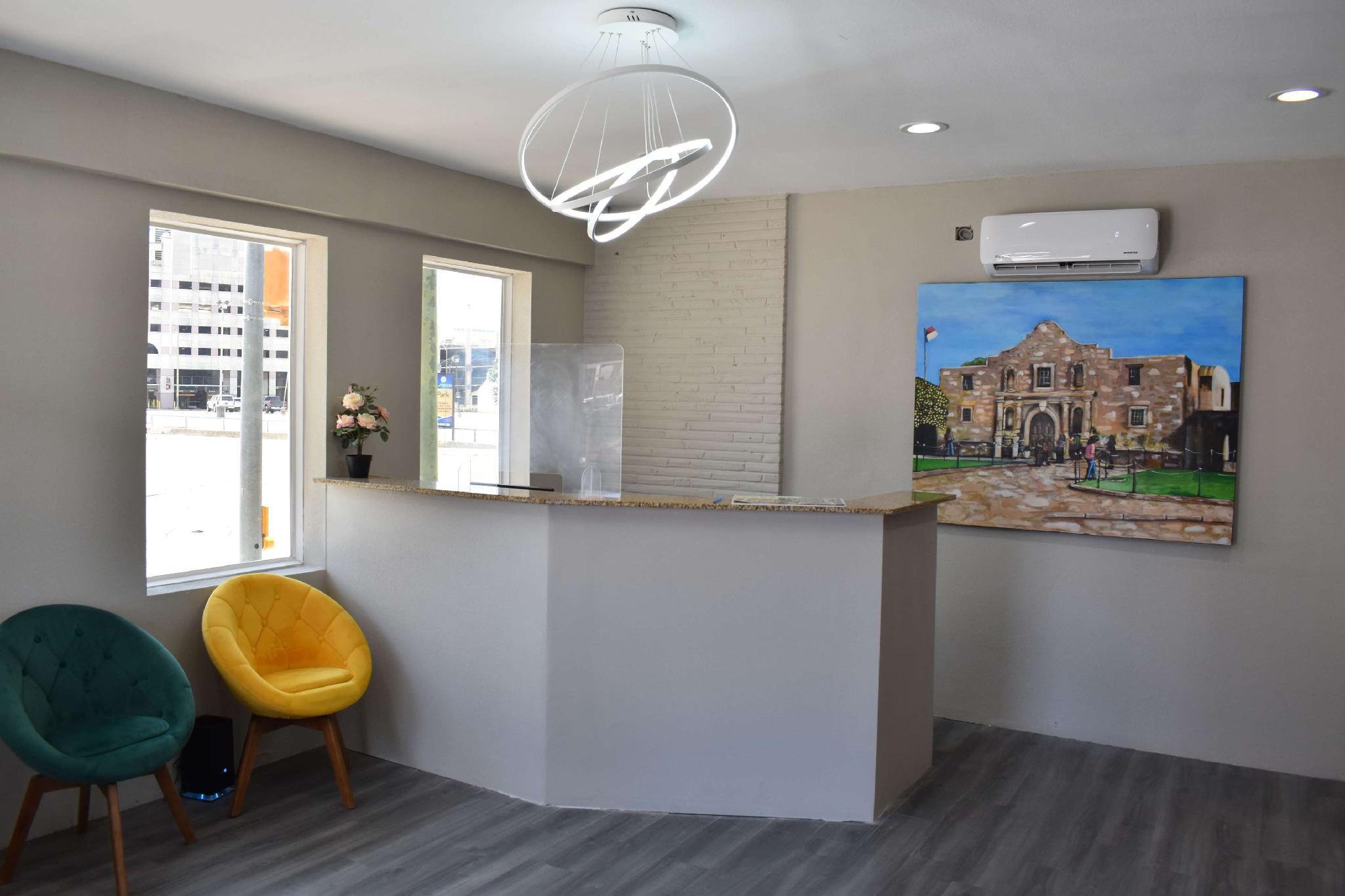 Vista Lobby Days Inn by Wyndham San Antonio Alamo/Riverwalk