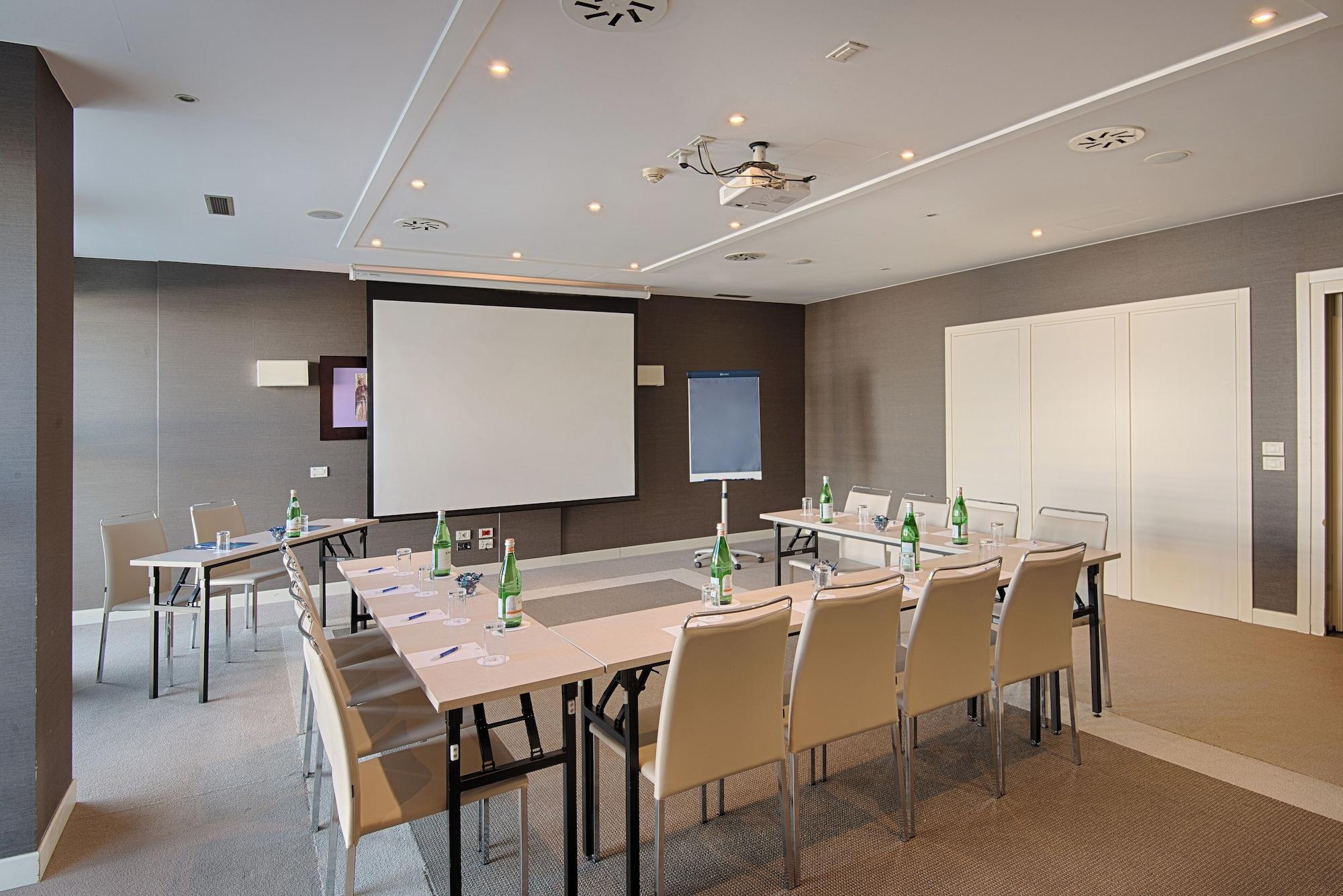 Sala de Reuniones Savhotel Mantegna