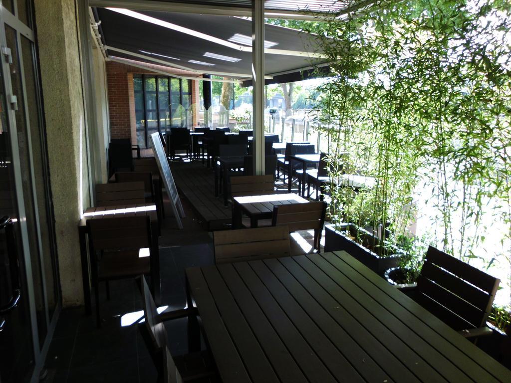 Varios ibis Styles Paris Saint Denis Pleyel