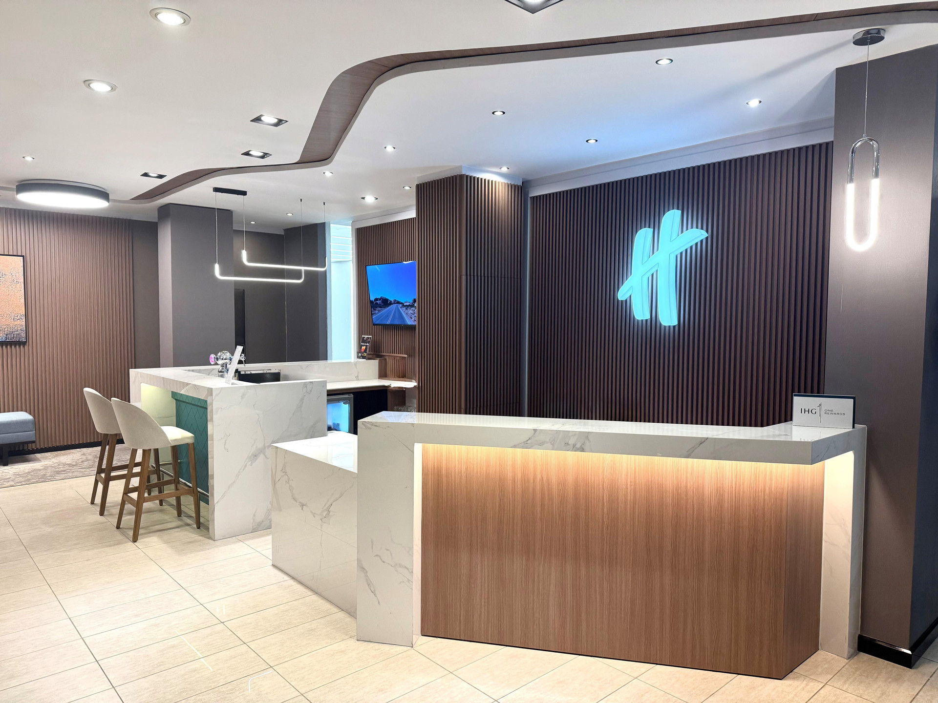 Vista Lobby Holiday Inn Rosario, an IHG Hotel