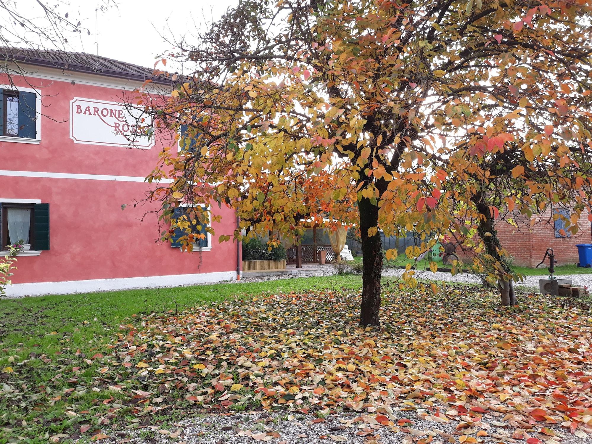 Vista Exterior Barone Rosso