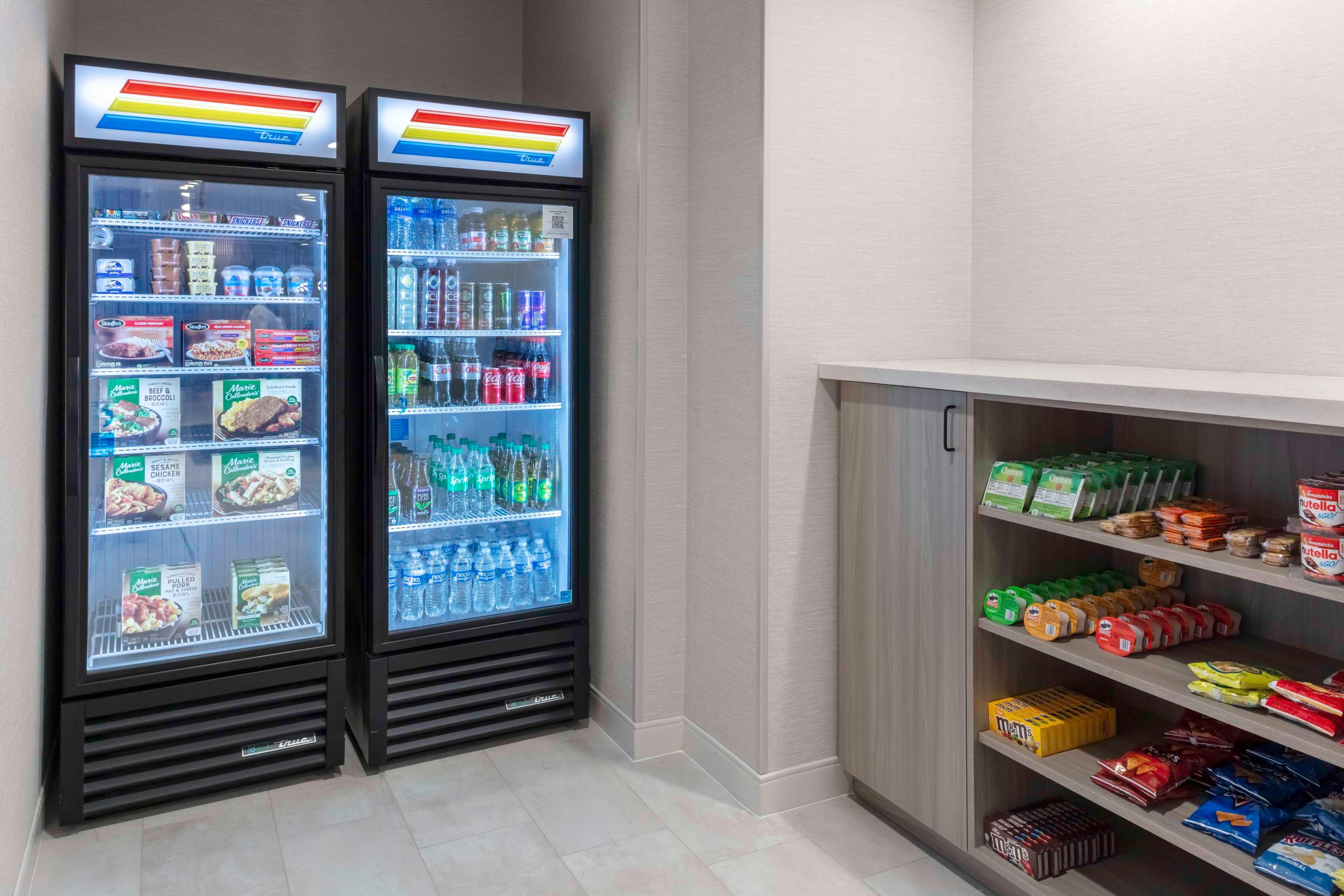 Restaurant Home2 Suites by Hilton Covington