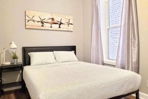 Alquiler Vacacional - 4 #1S - 4 Bedroom / 1.5 Bath Condo near McCormick Place, Wintrust Arena